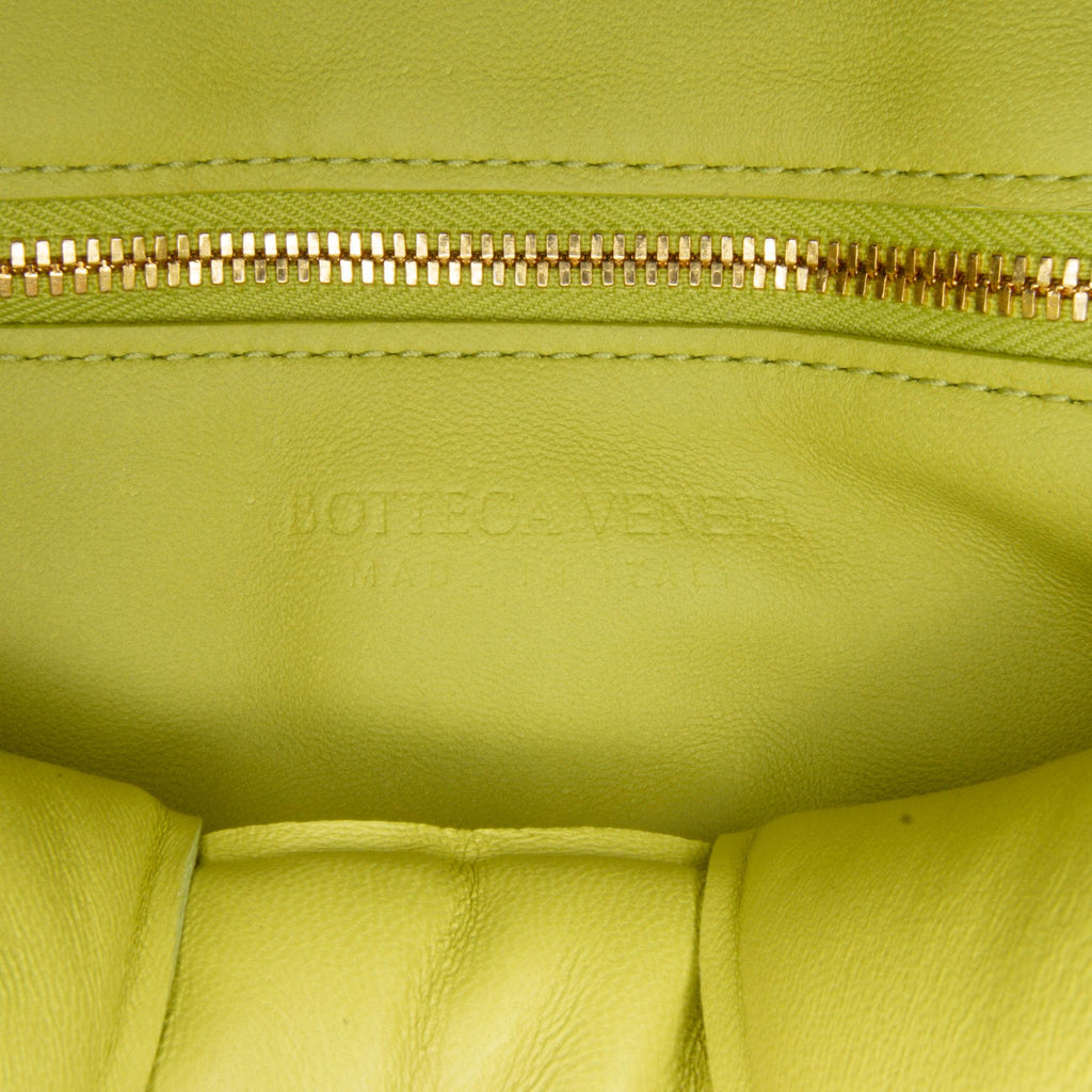 Bottega Veneta Intrecciato Padded Cassette (SHG-0chUQ7)