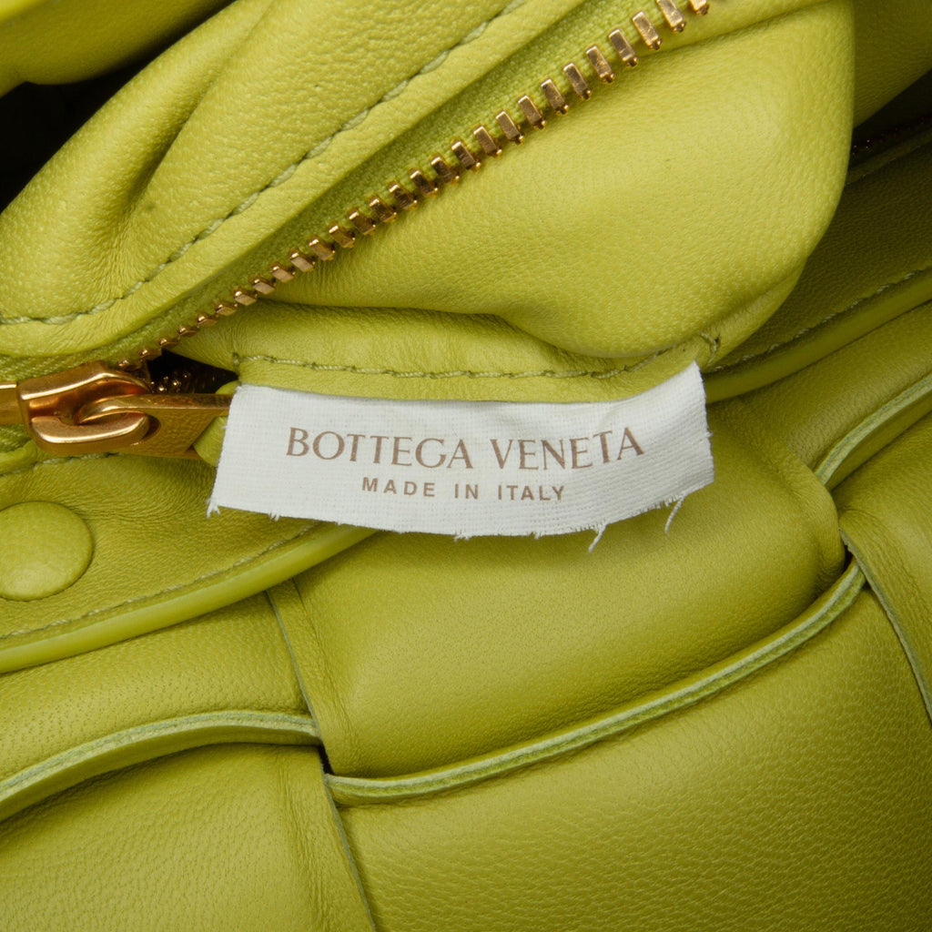 Bottega Veneta Intrecciato Padded Cassette (SHG-0chUQ7)