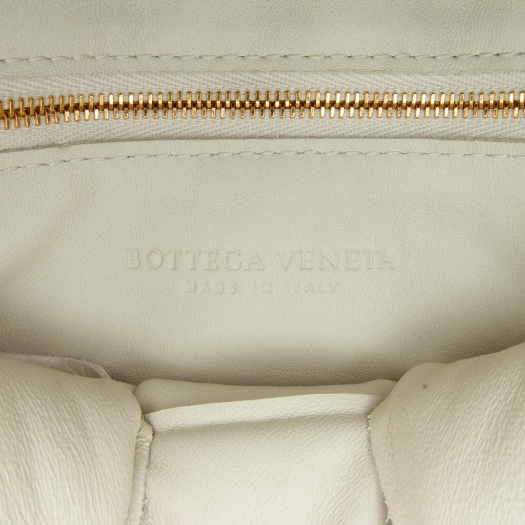 Bottega Veneta Intrecciato Padded Cassette (SHG-7kHipk)
