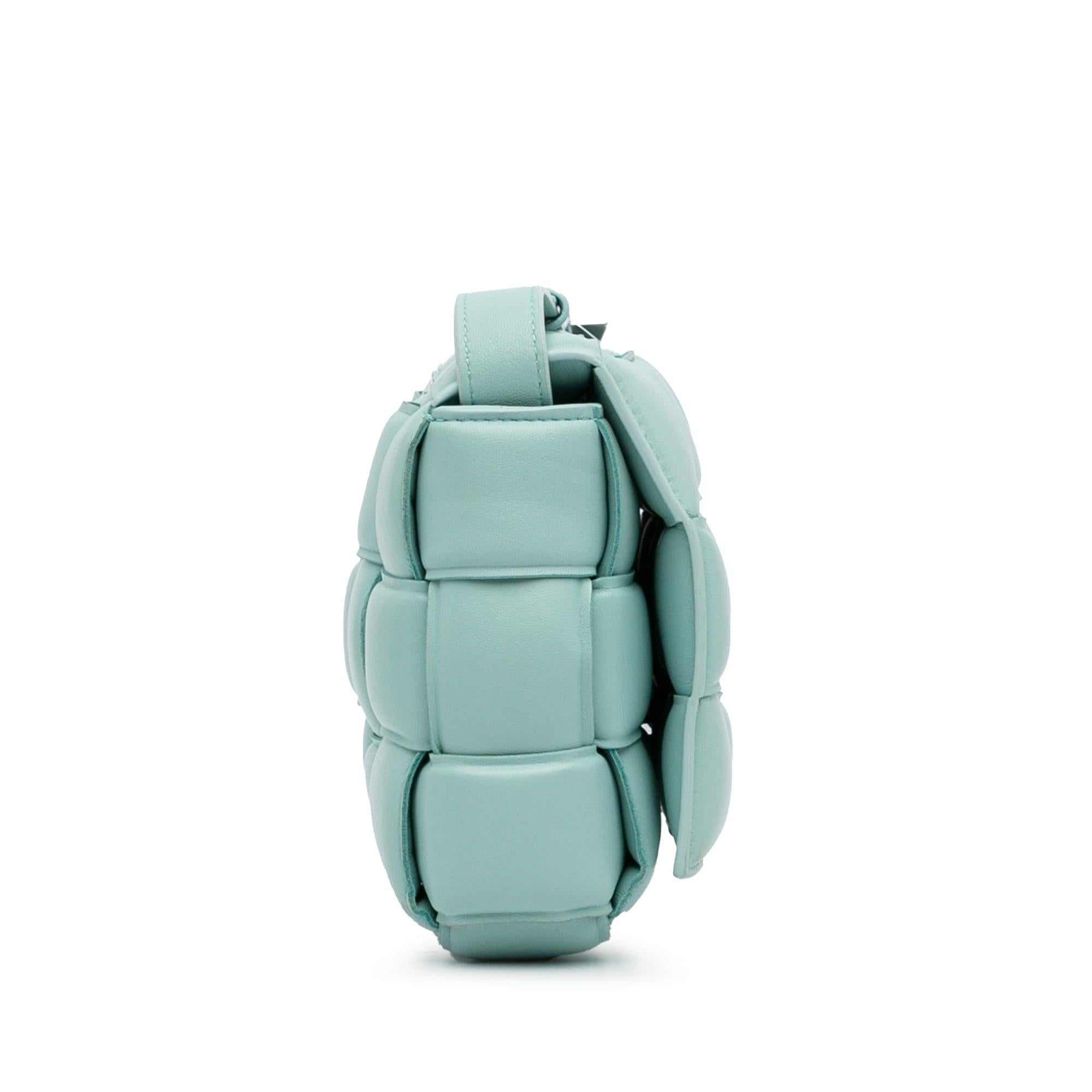 Bottega Veneta Intrecciato Padded Cassette (SHG-CL45Nu)