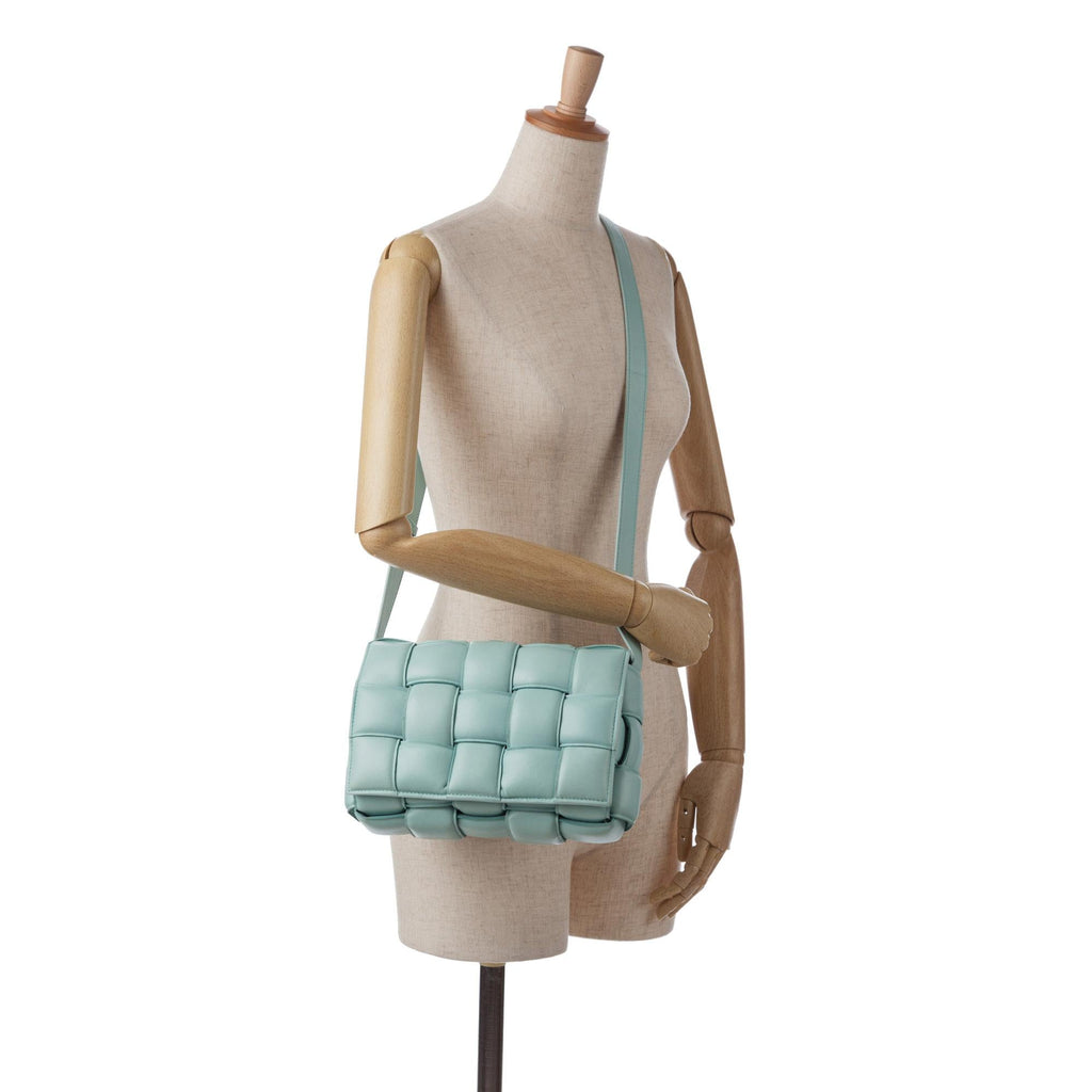 Bottega Veneta Intrecciato Padded Cassette (SHG-CL45Nu)