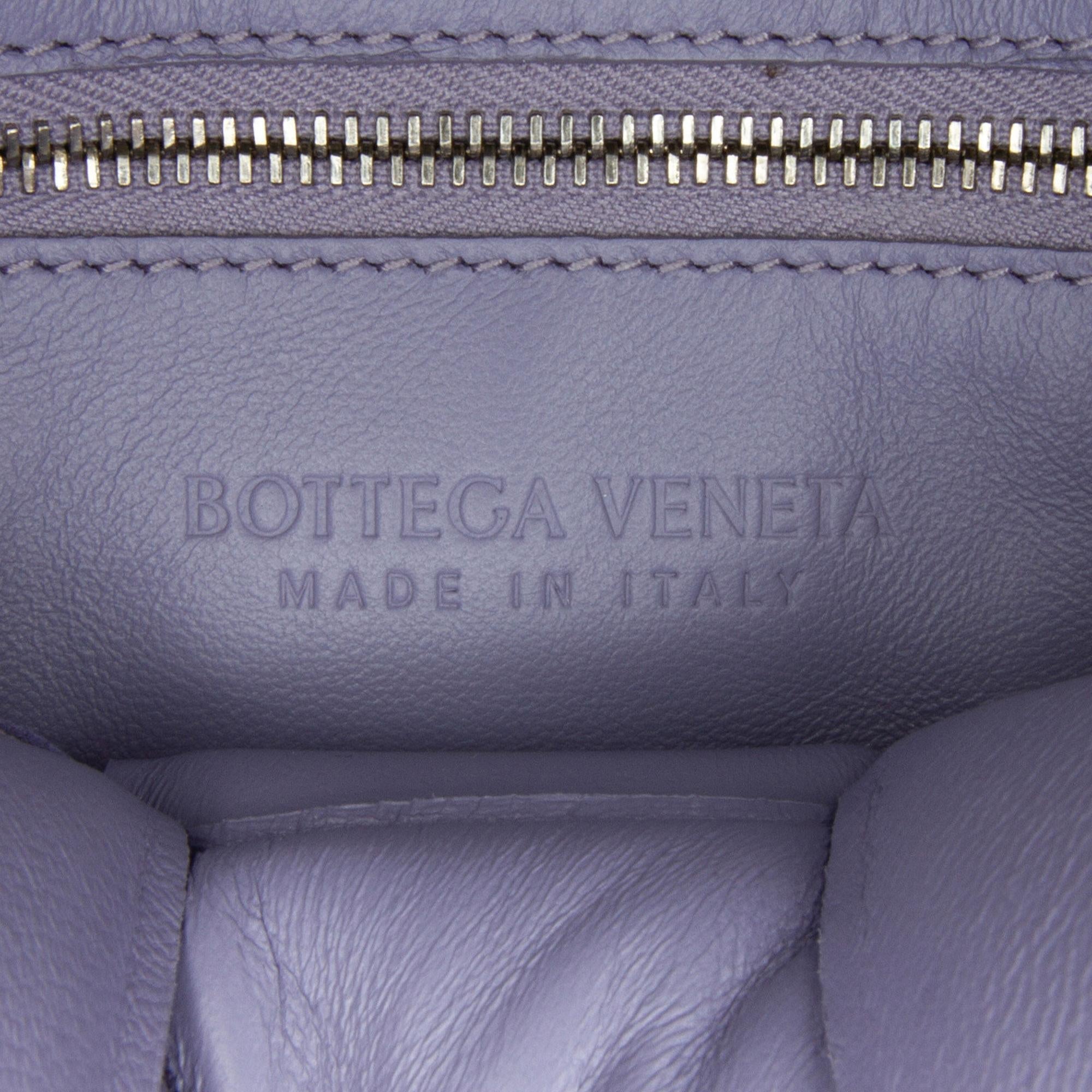 Bottega Veneta Intrecciato Padded Cassette (SHG-VUclPM)