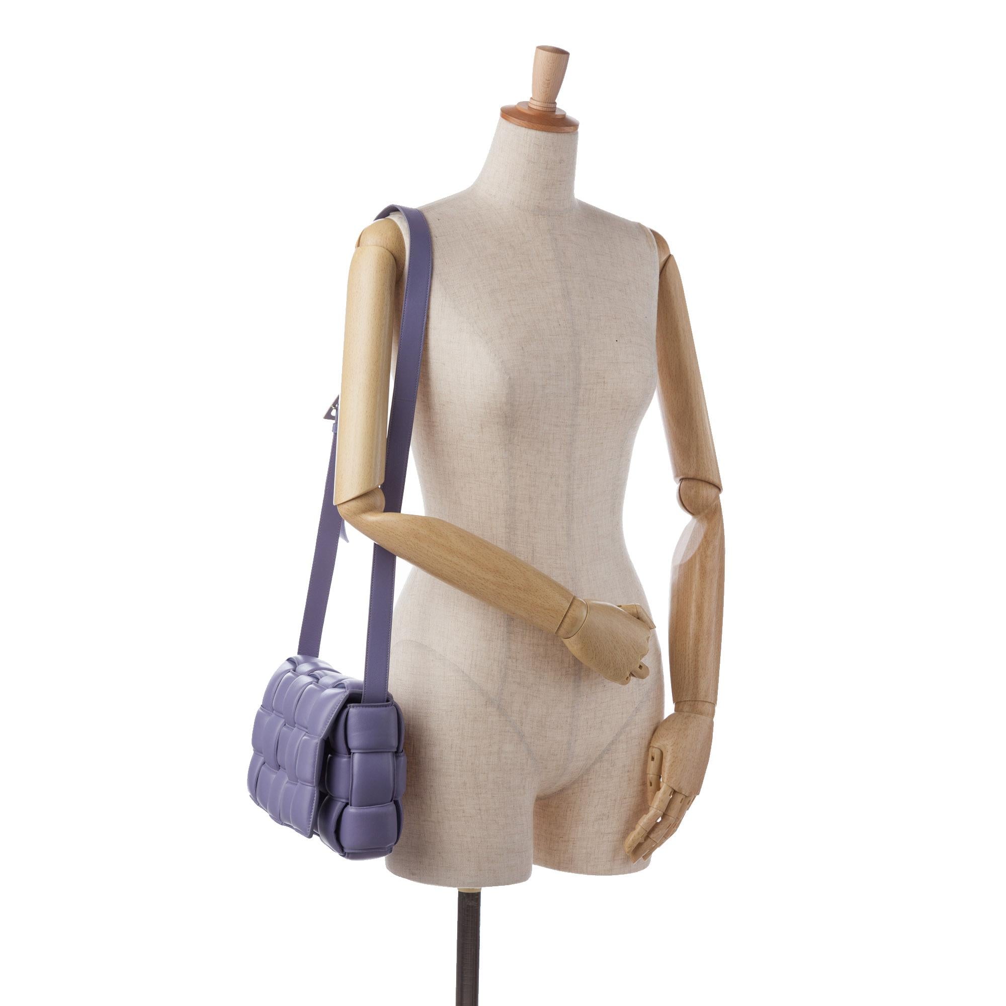 Bottega Veneta Intrecciato Padded Cassette (SHG-VUclPM)