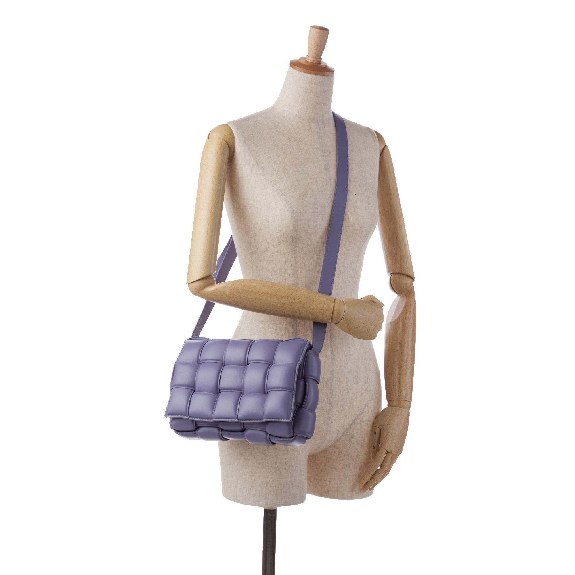 Bottega Veneta Intrecciato Padded Cassette (SHG-VUclPM)