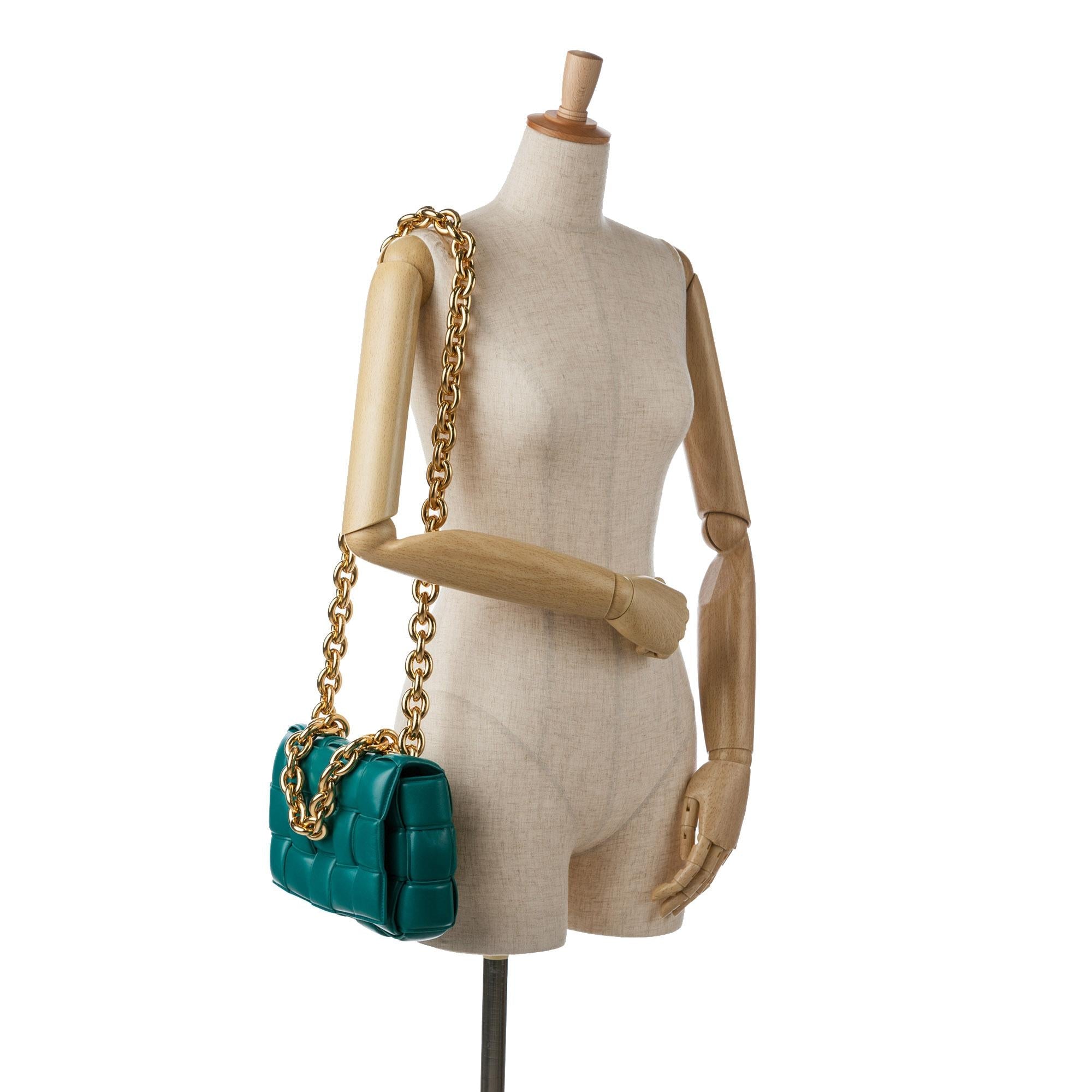 Bottega Veneta Intrecciato Padded Chain Cassette Satchel (SHG-9kIfzC)