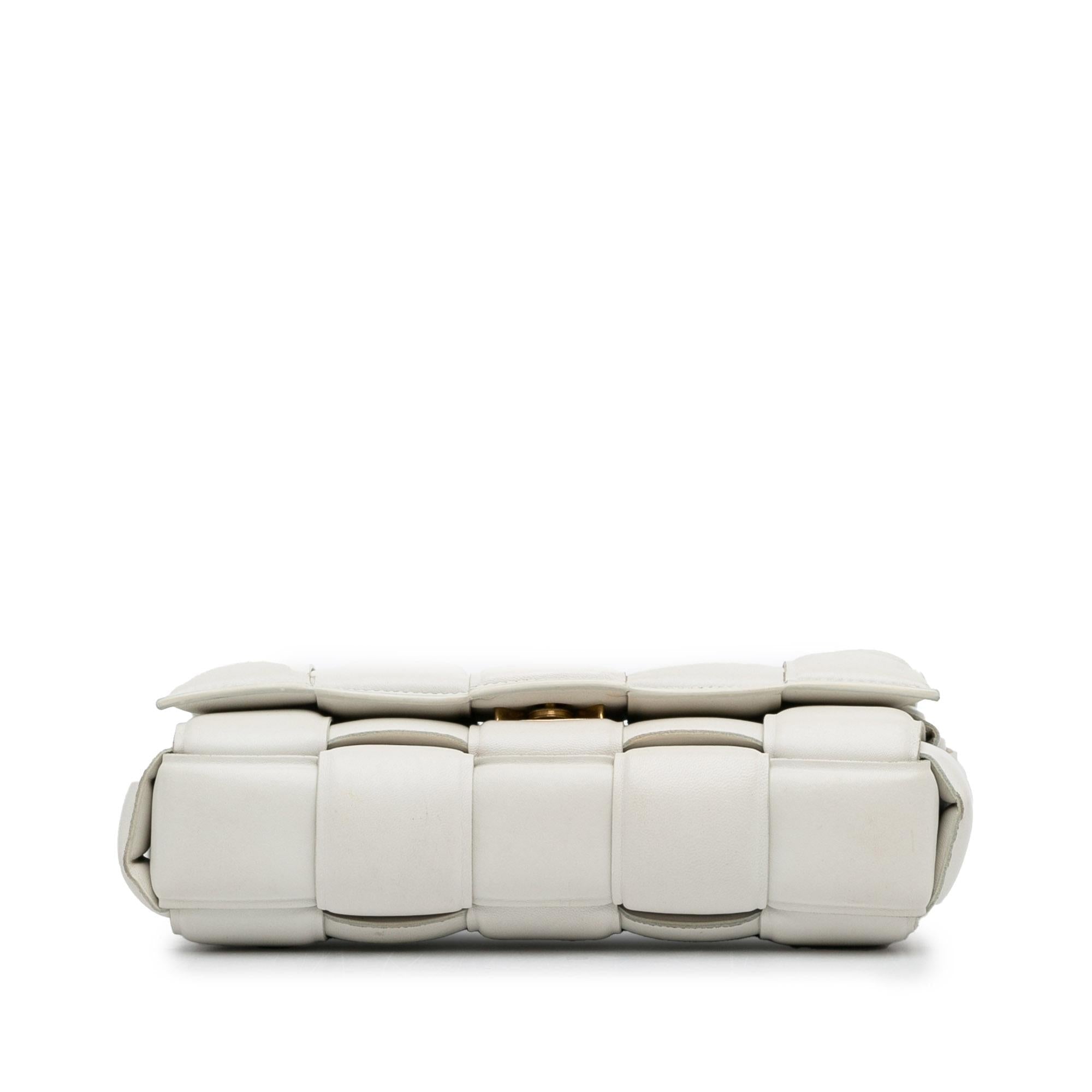 Bottega Veneta Intrecciato Padded Chain Cassette (SHG-KDOWag)