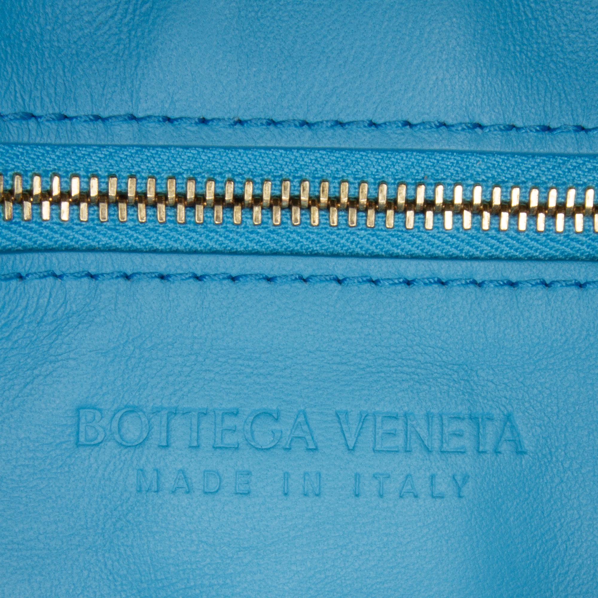 Bottega Veneta Intrecciato Padded Chain Cassette (SHG-yQT9gM)