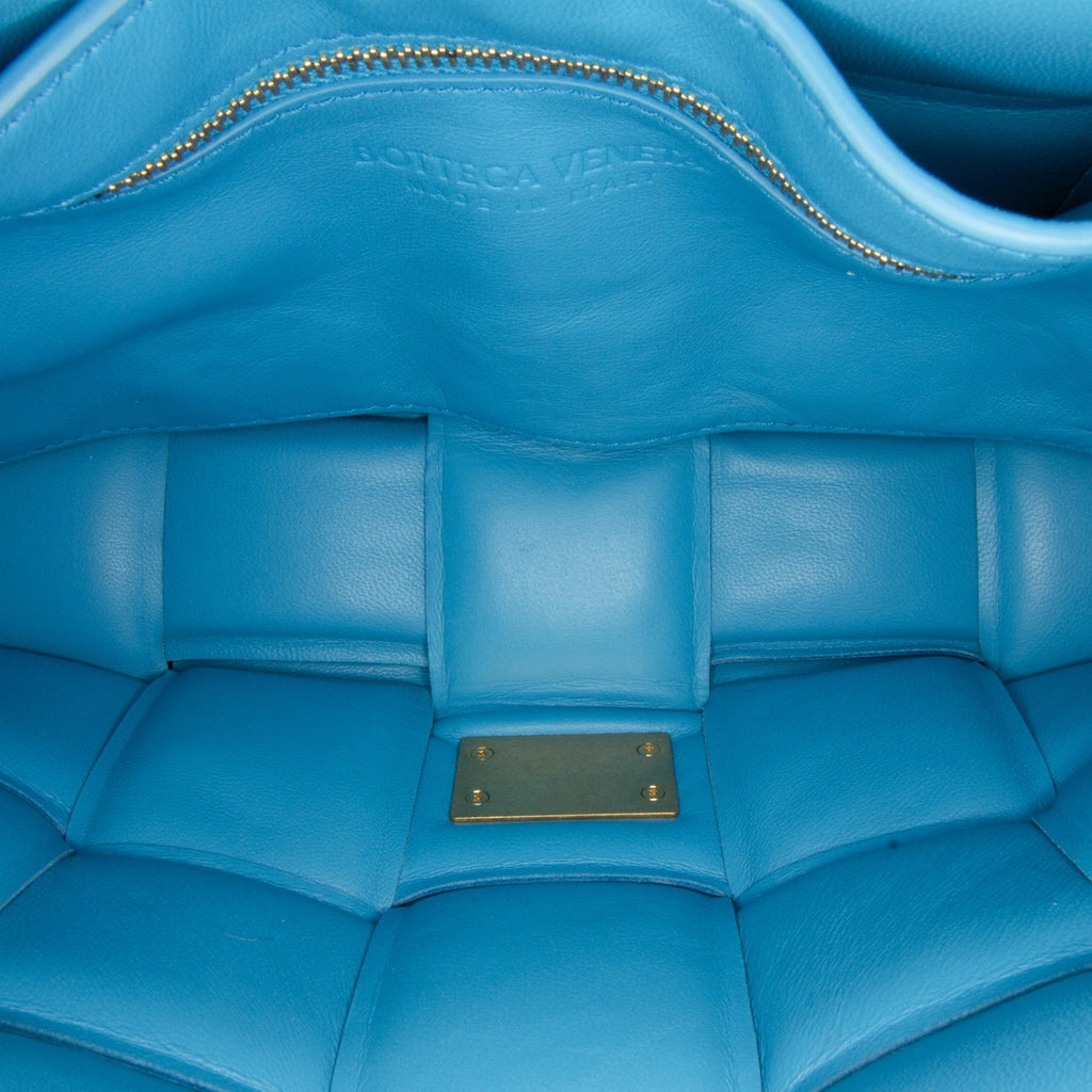 Bottega Veneta Intrecciato Padded Chain Cassette (SHG-yQT9gM)