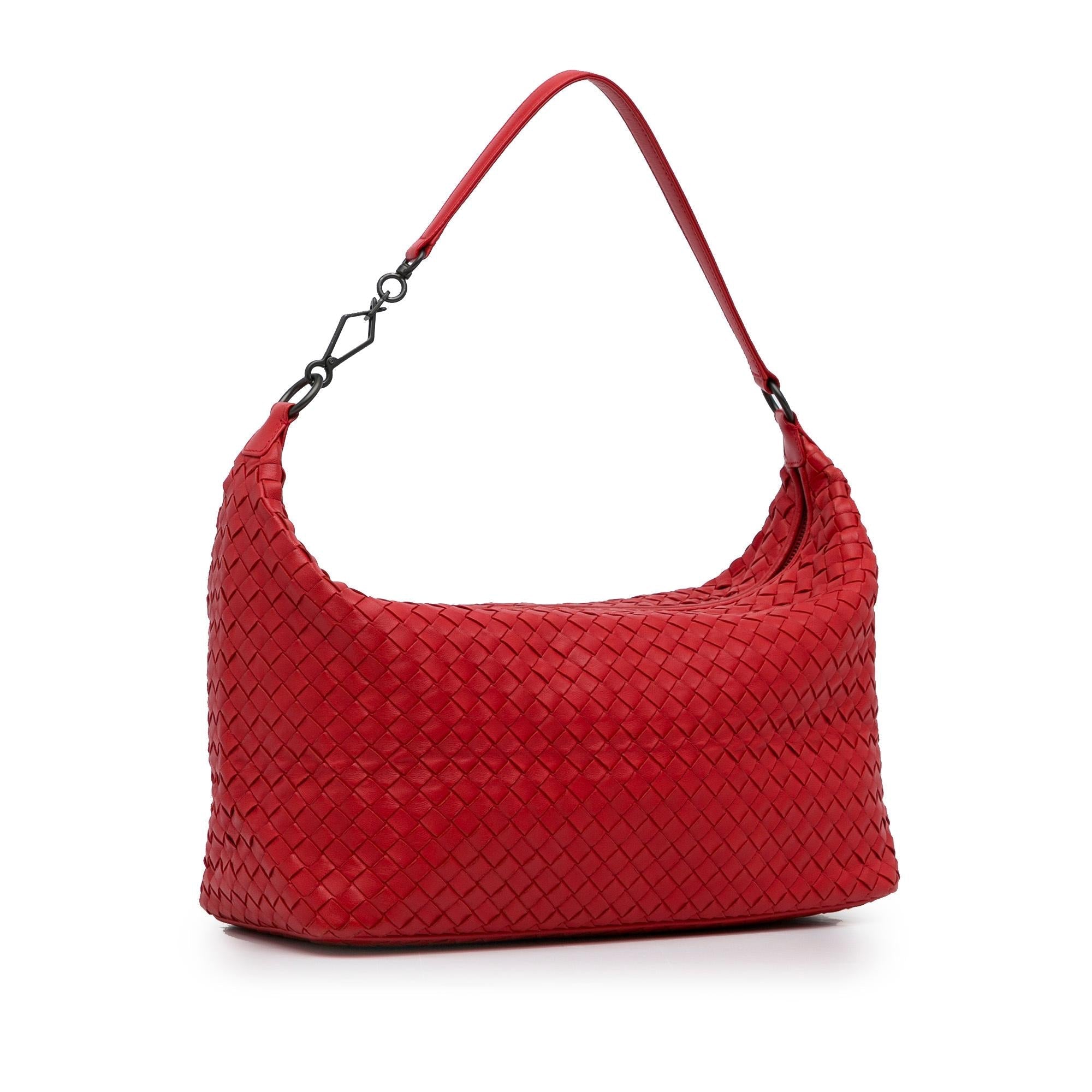 Bottega Veneta Intrecciato Shoulder Bag (SHG-FYG4O5)