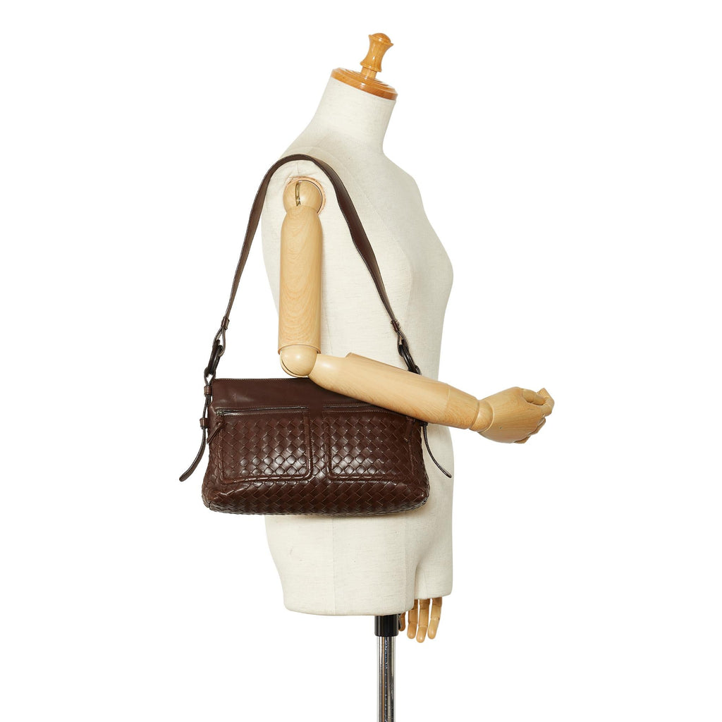 Bottega Veneta Intrecciato Shoulder Bag (SHG-Tn9RnN)