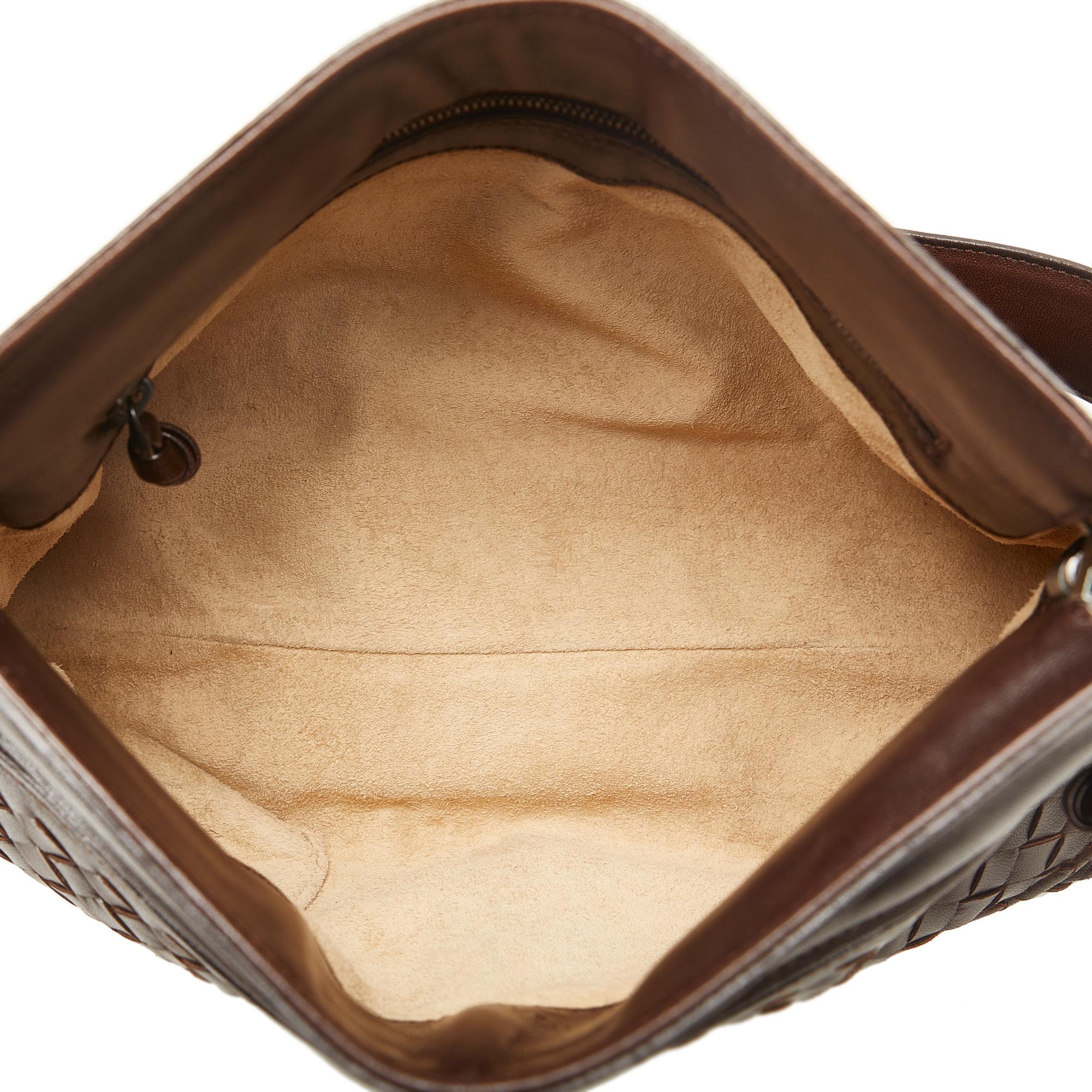 Bottega Veneta Intrecciato Shoulder Bag (SHG-Tn9RnN)