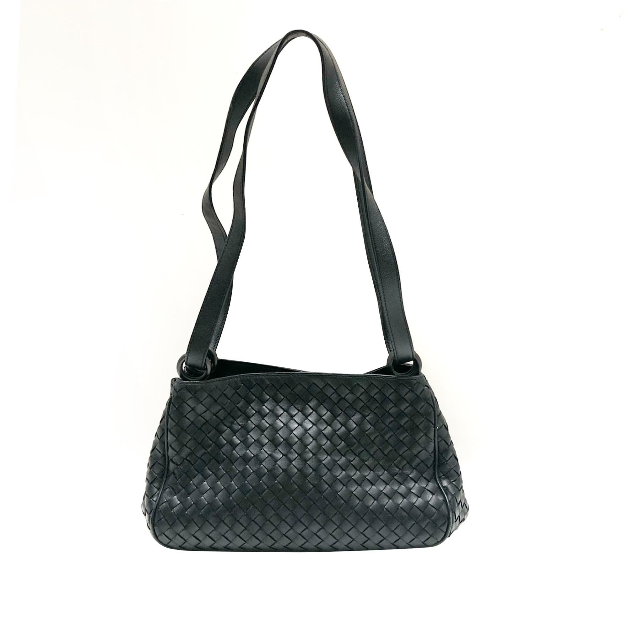 Bottega Veneta Intrecciato Shoulder Bag (SHG-uns71U)