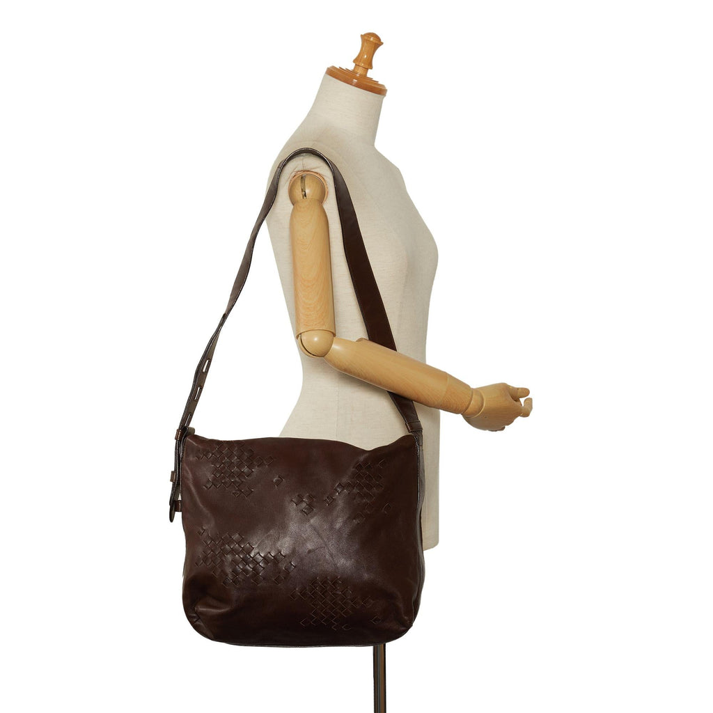 Bottega Veneta Intrecciato Shoulder Bag (SHG-nNX0if)