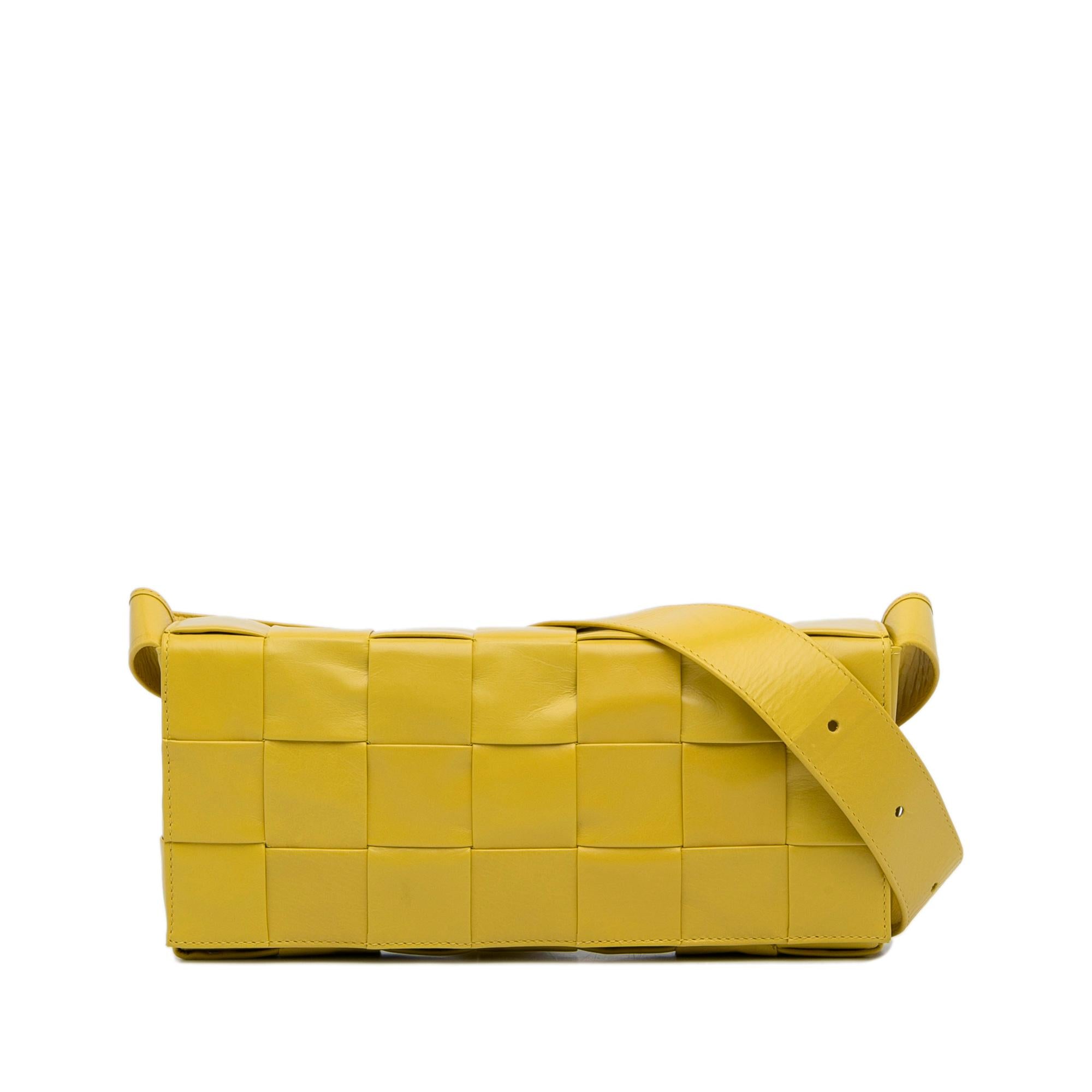 Bottega Veneta Intrecciato Stretch Cassette Crossbody Bag (SHG-vxmhAc)