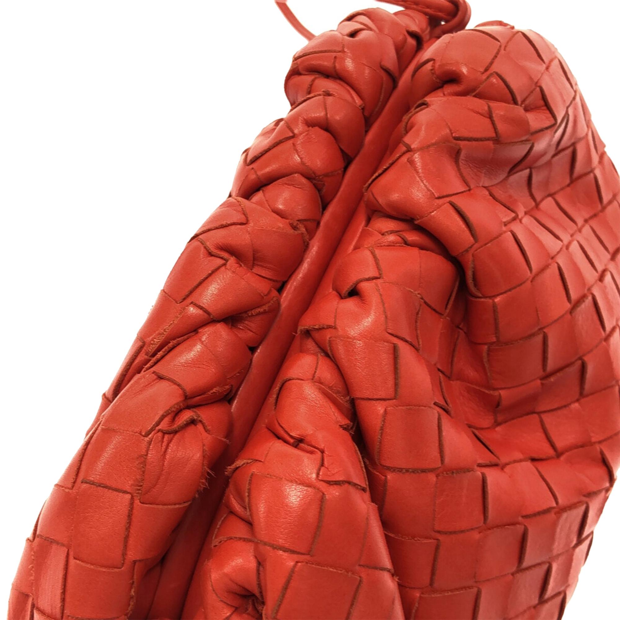 Bottega Veneta Intrecciato The Mini Pouch (SHG-FyOpWR)