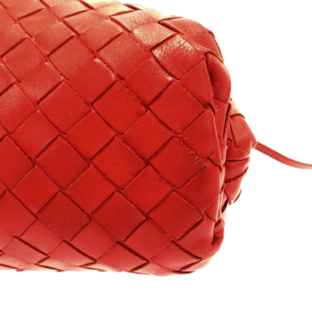 Bottega Veneta Intrecciato The Mini Pouch (SHG-FyOpWR)