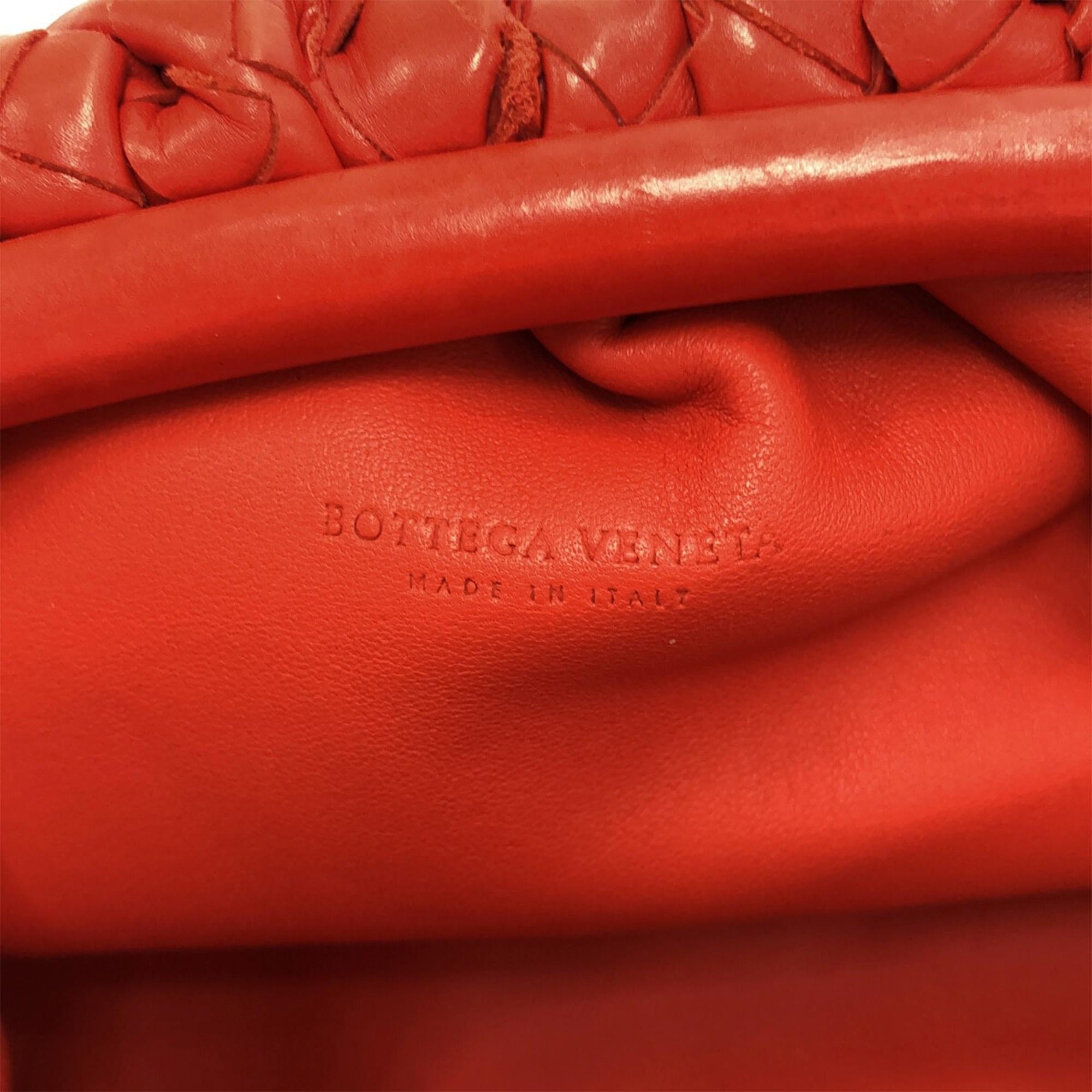 Bottega Veneta Intrecciato The Mini Pouch (SHG-FyOpWR)