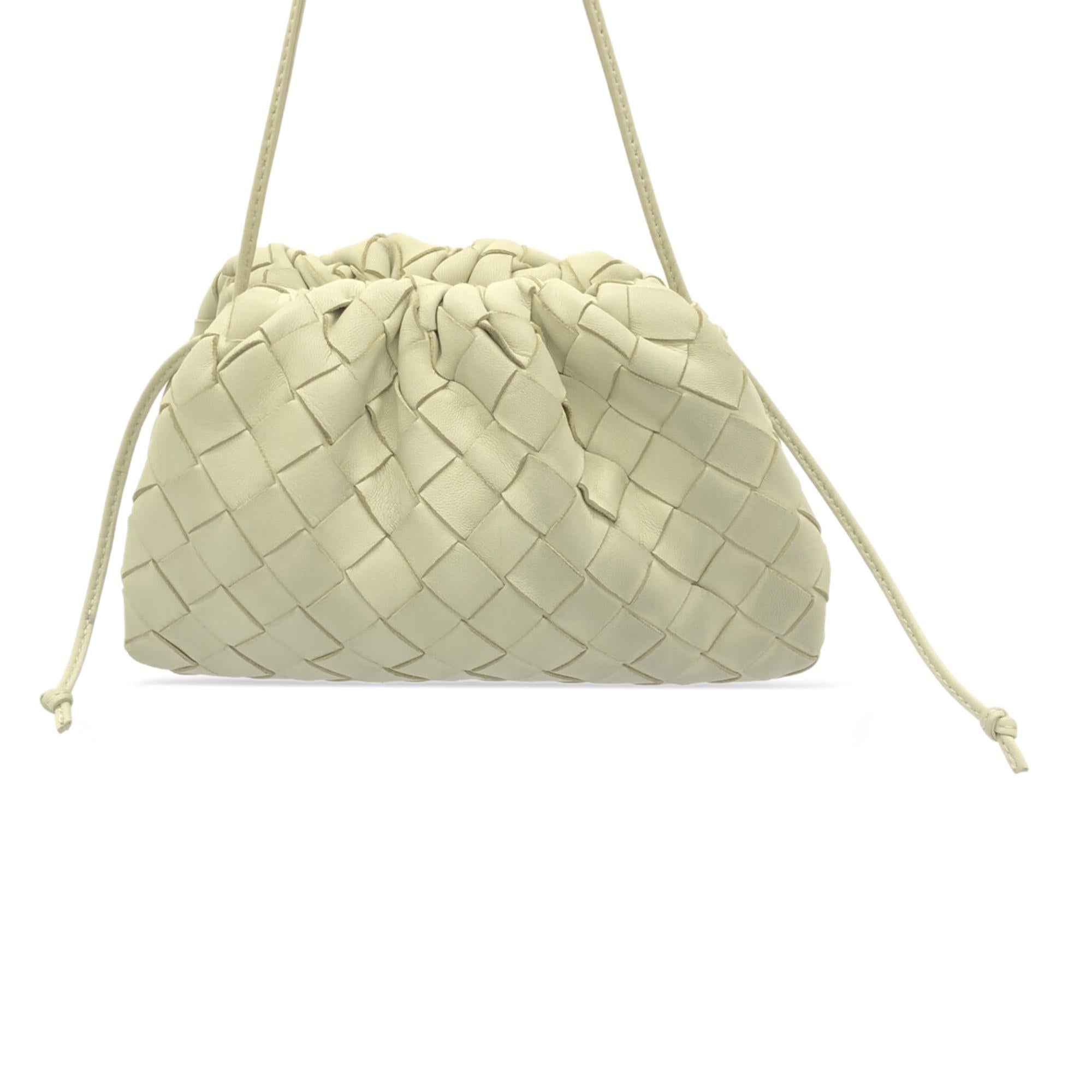 Bottega Veneta Intrecciato The Mini Pouch (SHG-ExaO43)