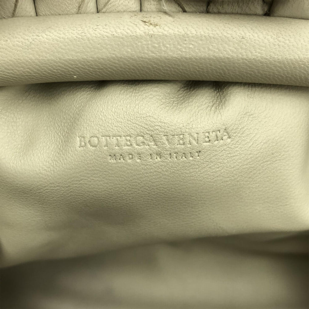 Bottega Veneta Intrecciato The Mini Pouch (SHG-ExaO43)