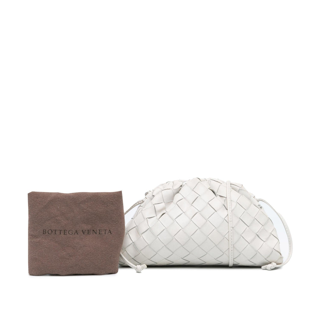Bottega Veneta Intrecciato The Mini Pouch (SHG-kX6eOP)