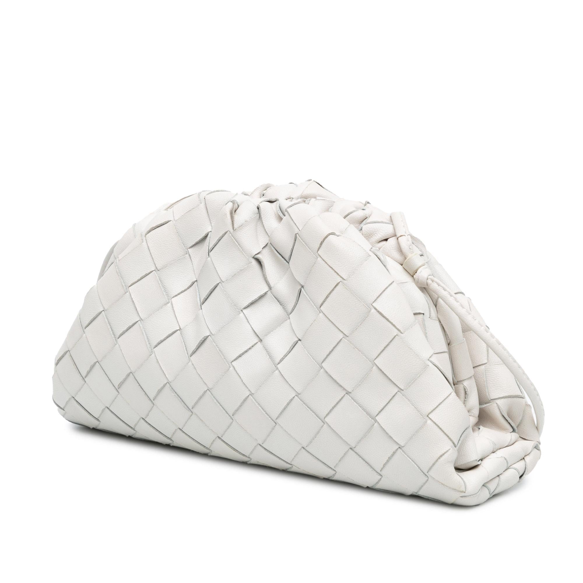 Bottega Veneta Intrecciato The Mini Pouch (SHG-kX6eOP)