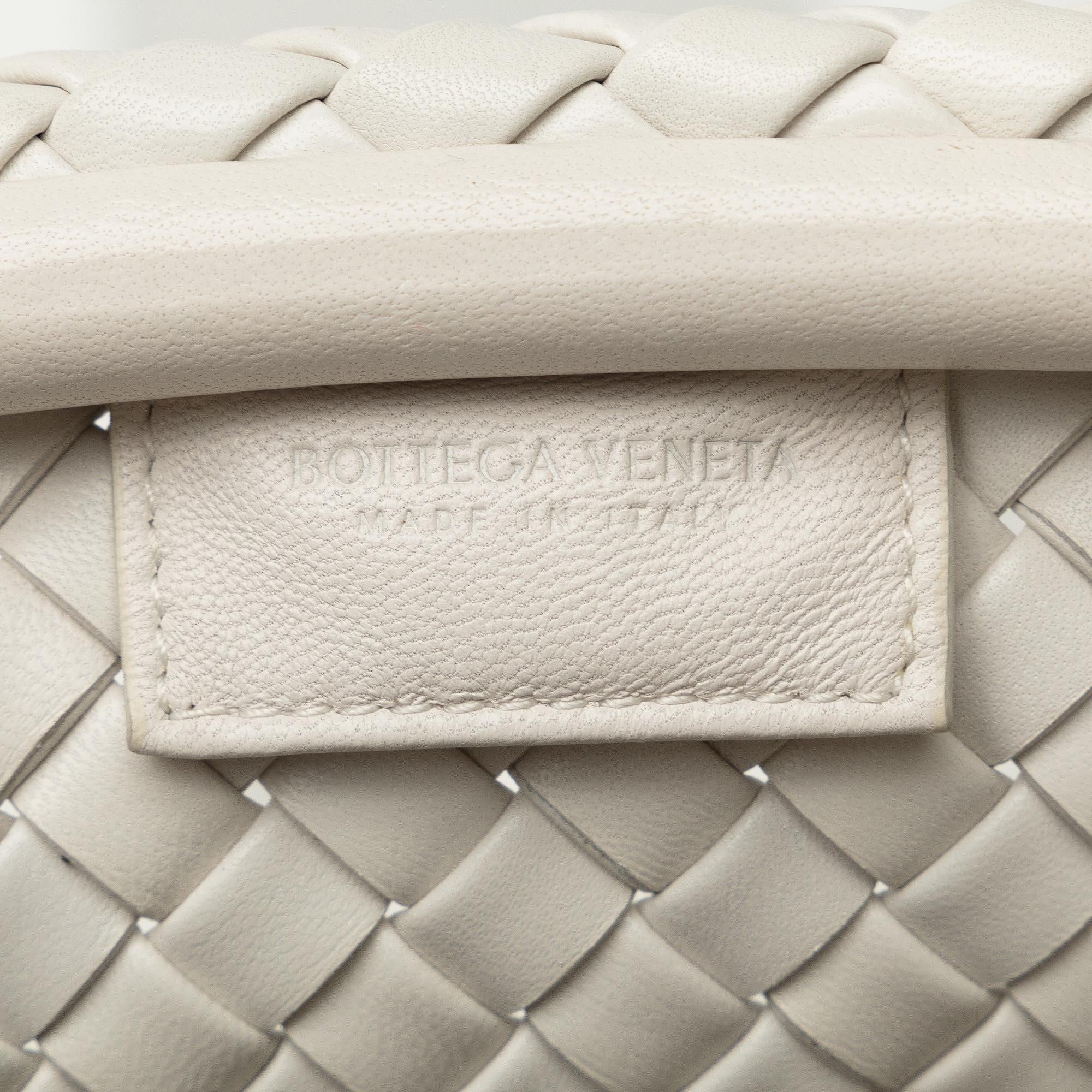 Bottega Veneta Intrecciato The Pouch (SHG-Ua6v0u)
