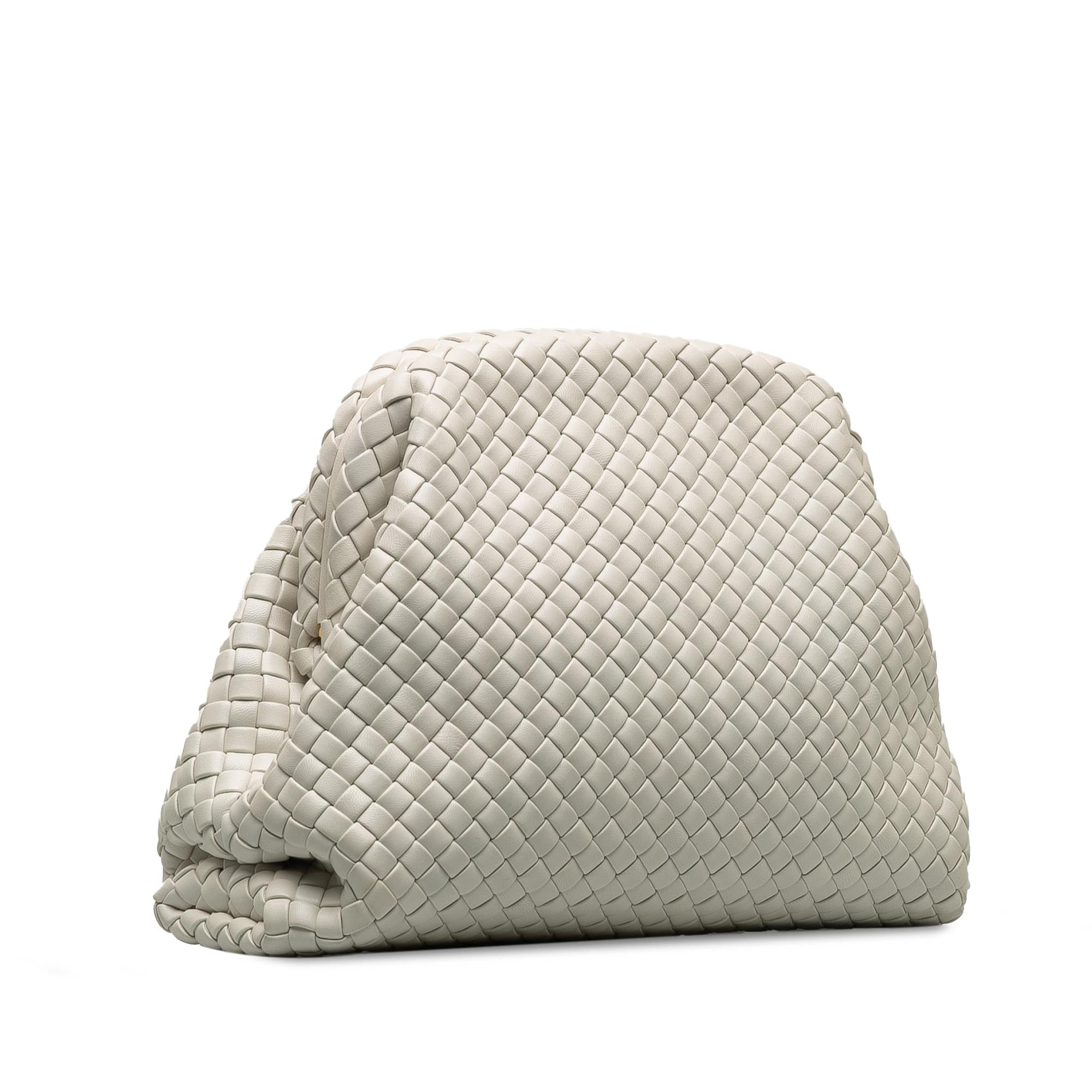 Bottega Veneta Intrecciato The Pouch (SHG-Ua6v0u)