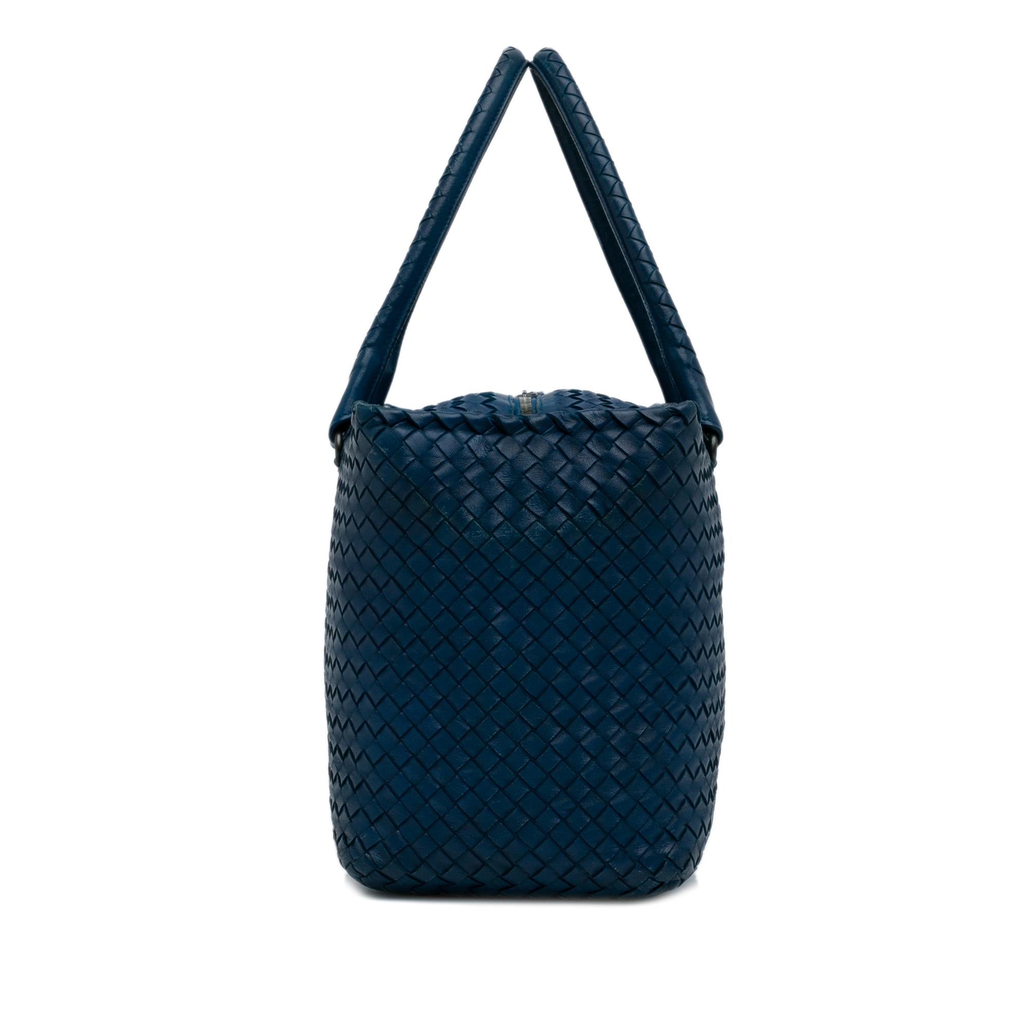 Bottega Veneta Intrecciato Tote Bag (SHG-3ZYX4x)