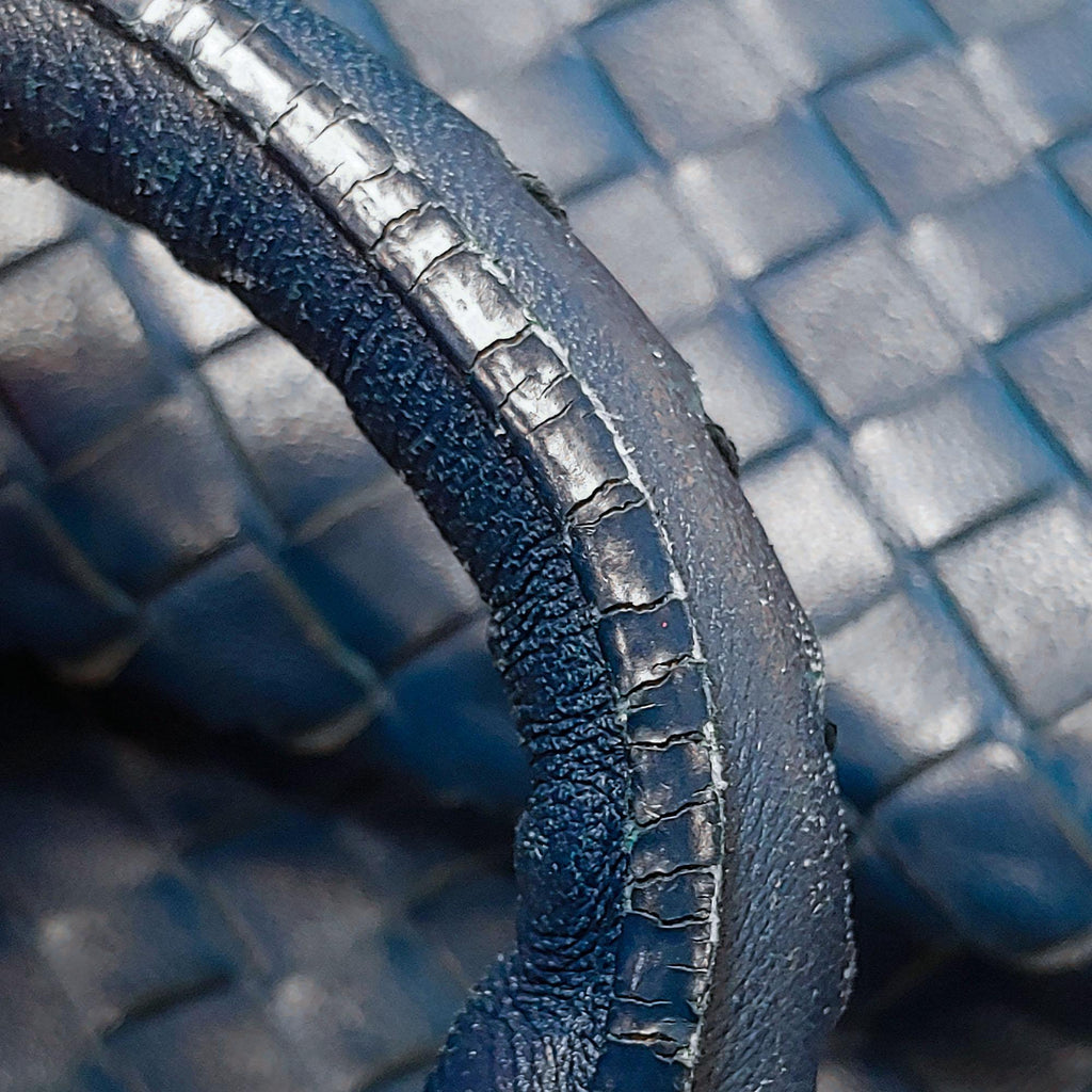 Bottega Veneta Intrecciato Tote Bag (SHG-3ZYX4x)