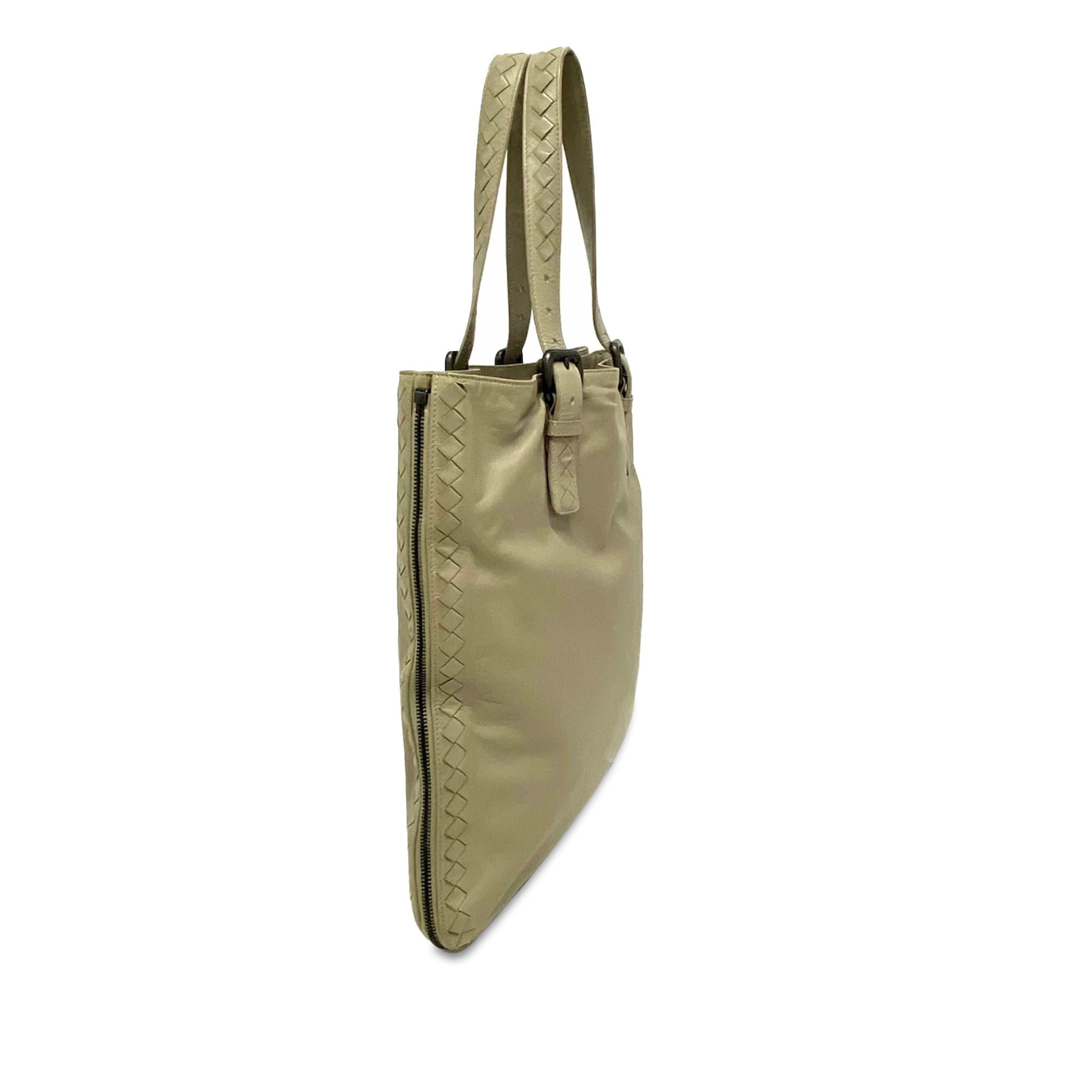 Bottega Veneta Intrecciato Tote (SHG-ZAIlN9)