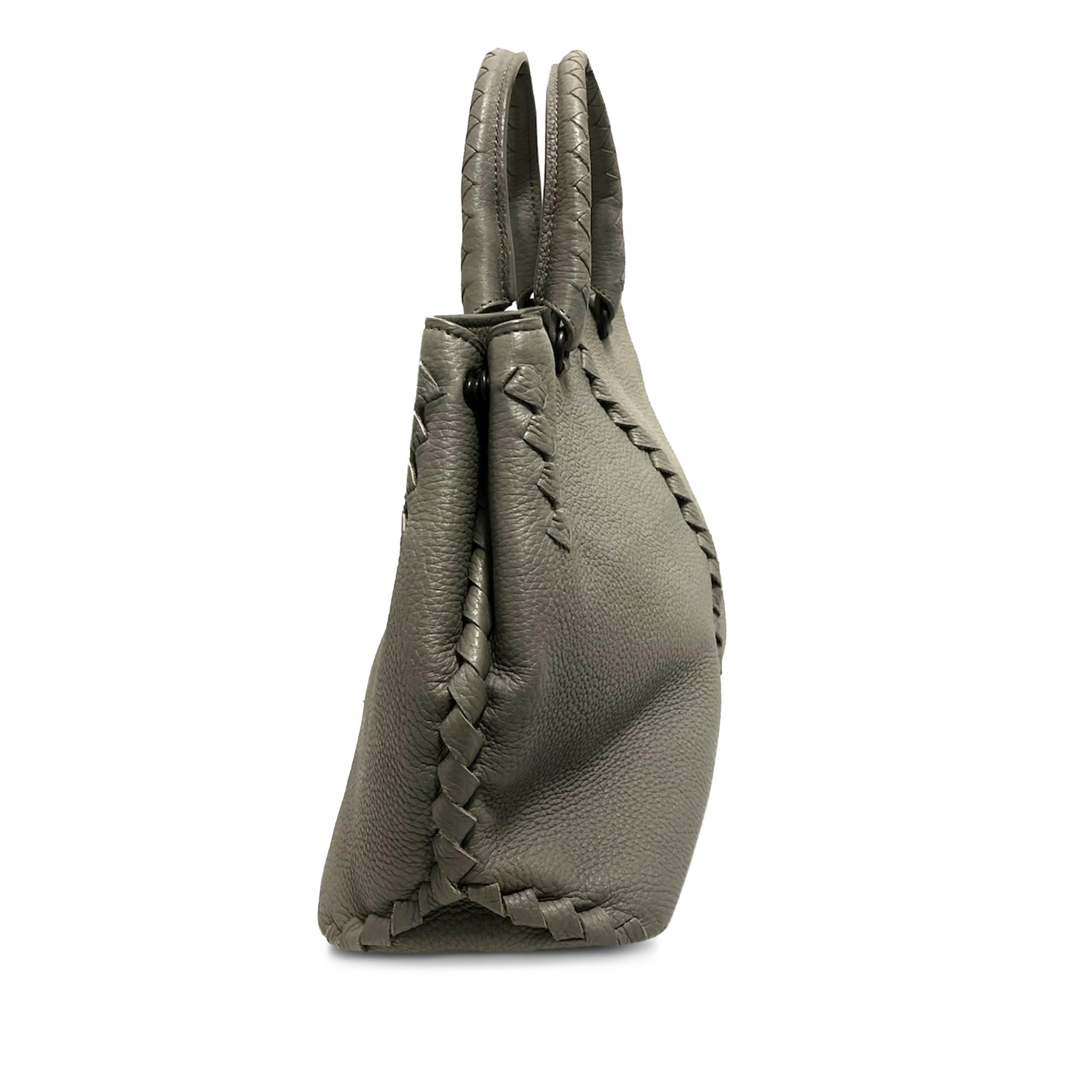 Bottega Veneta Intrecciato Trimmed Cervo Handbag (SHG-3legY7)