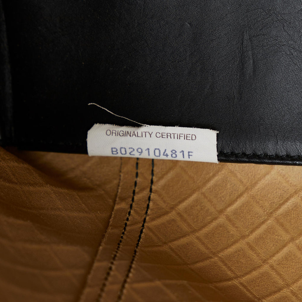 Bottega Veneta Intrecciomirage Butterfly Tote Bag (SHG-BabEAO)