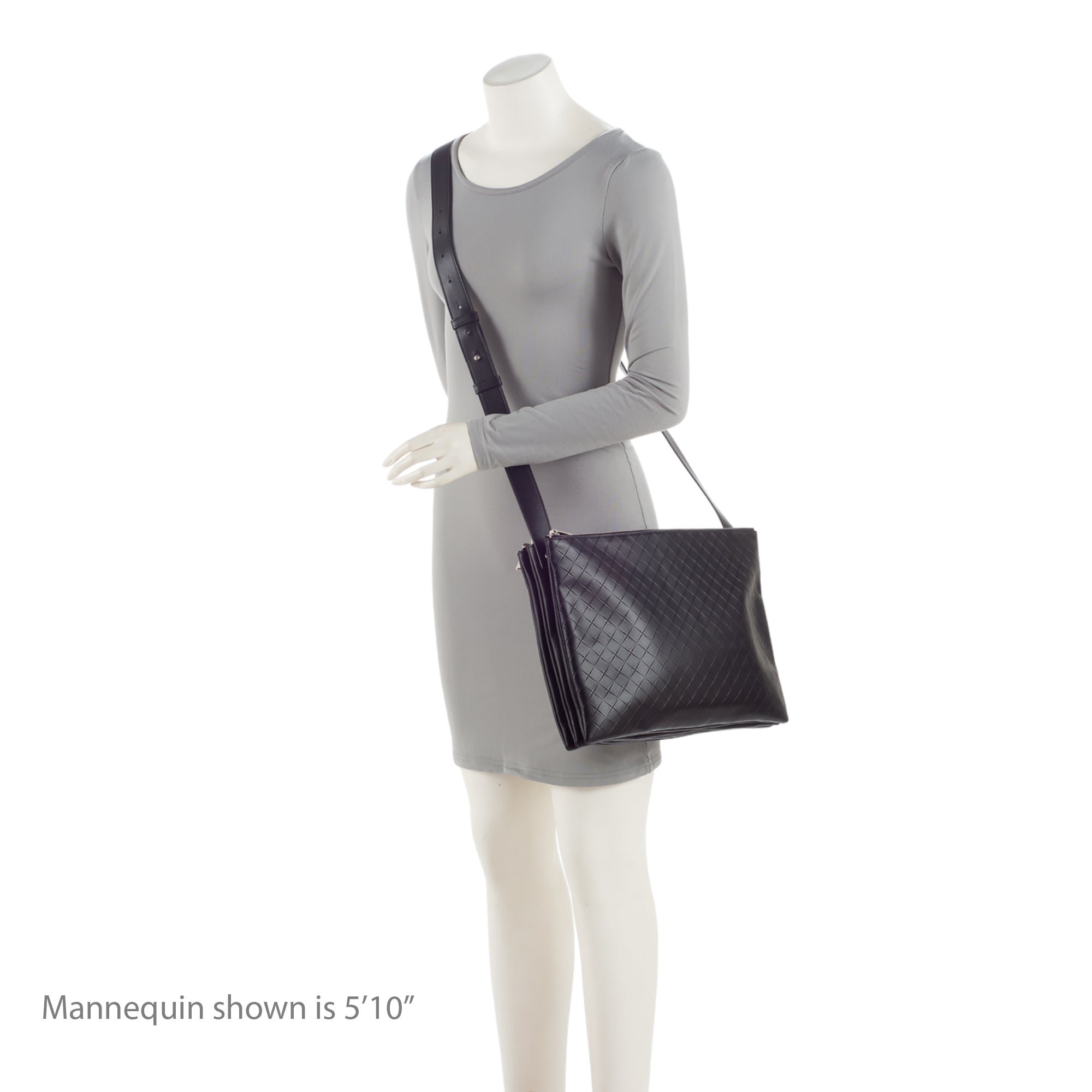 Bottega Veneta Intrecciomirage Nappa Triple Zip Maxi Messenger (SHF-Jn9MKL)