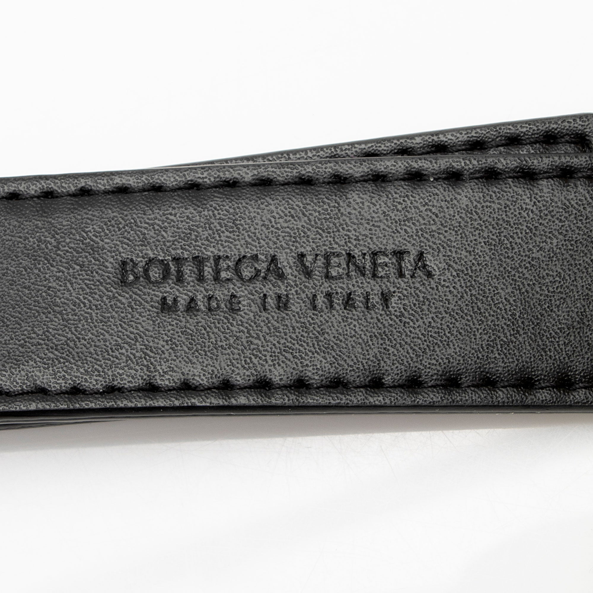 Bottega Veneta Lambskin Cassette Belt Bag (SHF-NRy7kE)
