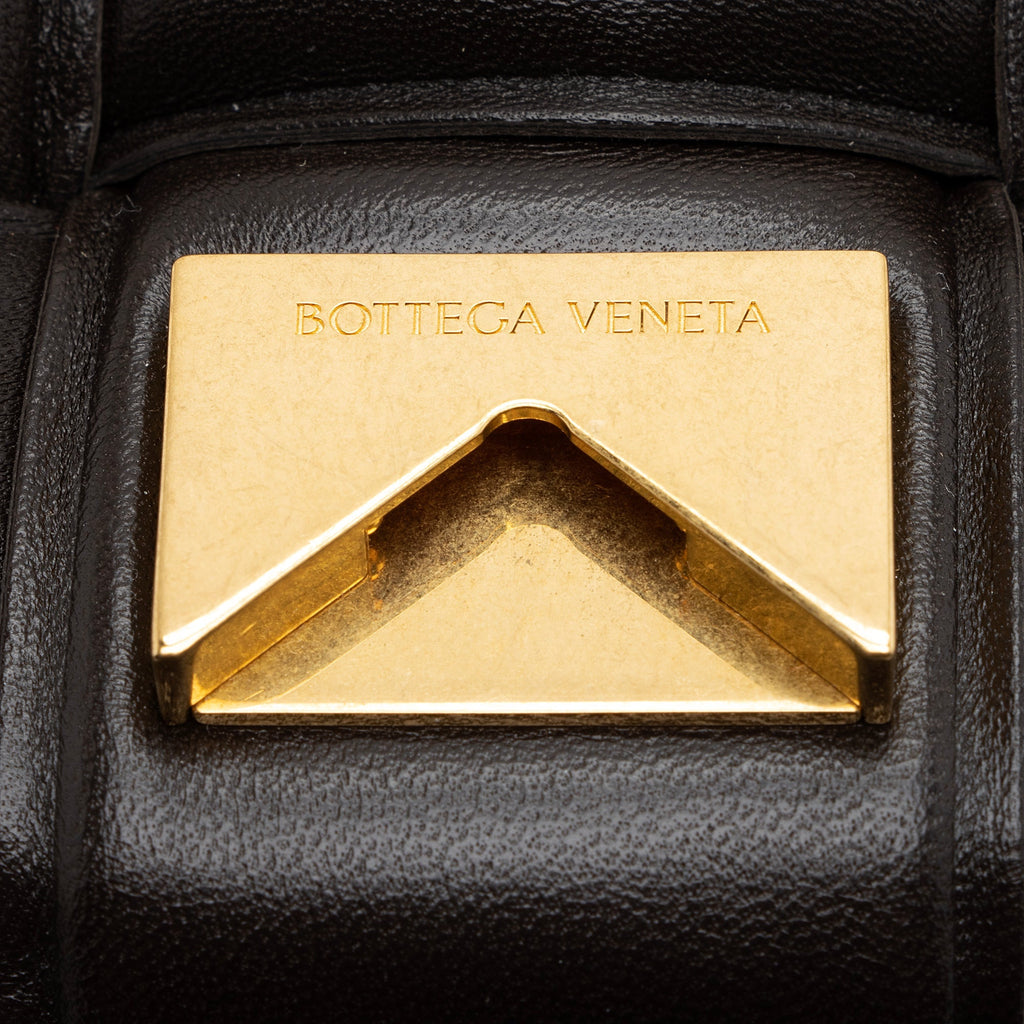 Bottega Veneta Lambskin Cassette Chain Maxi Shoulder Bag (SHF-23058)