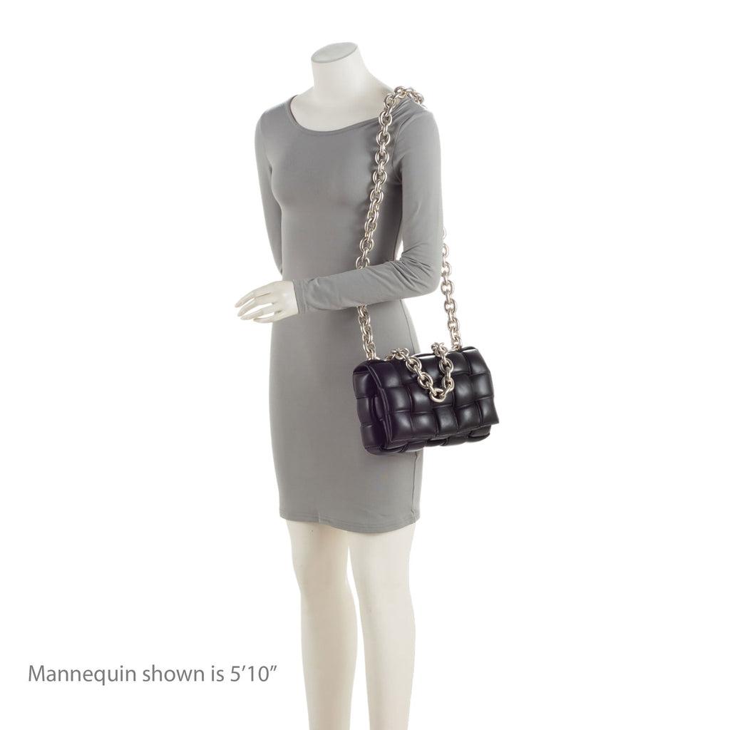 Bottega Veneta Lambskin Cassette Chain Maxi Shoulder Bag (SHF-JbNRjz)