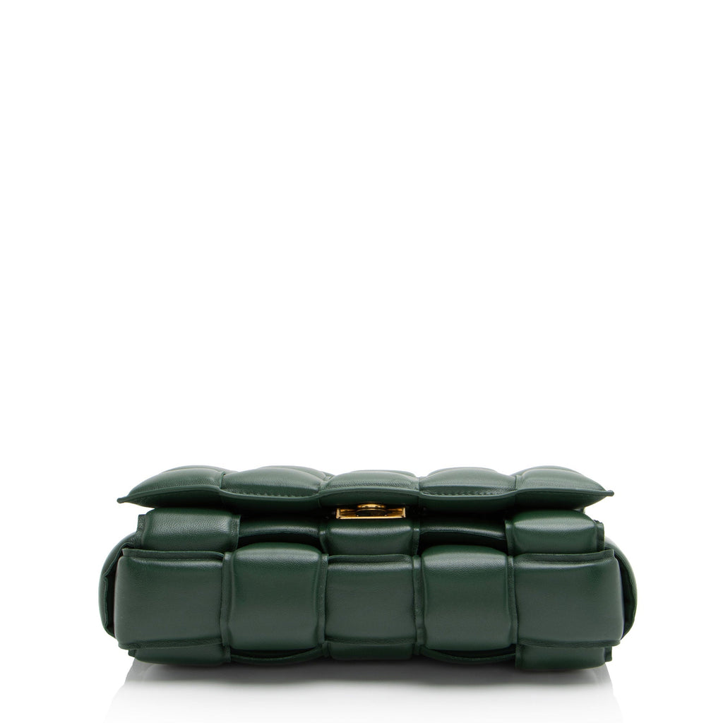 Bottega Veneta Lambskin Cassette Chain Maxi Shoulder Bag (SHF-FiotNd)