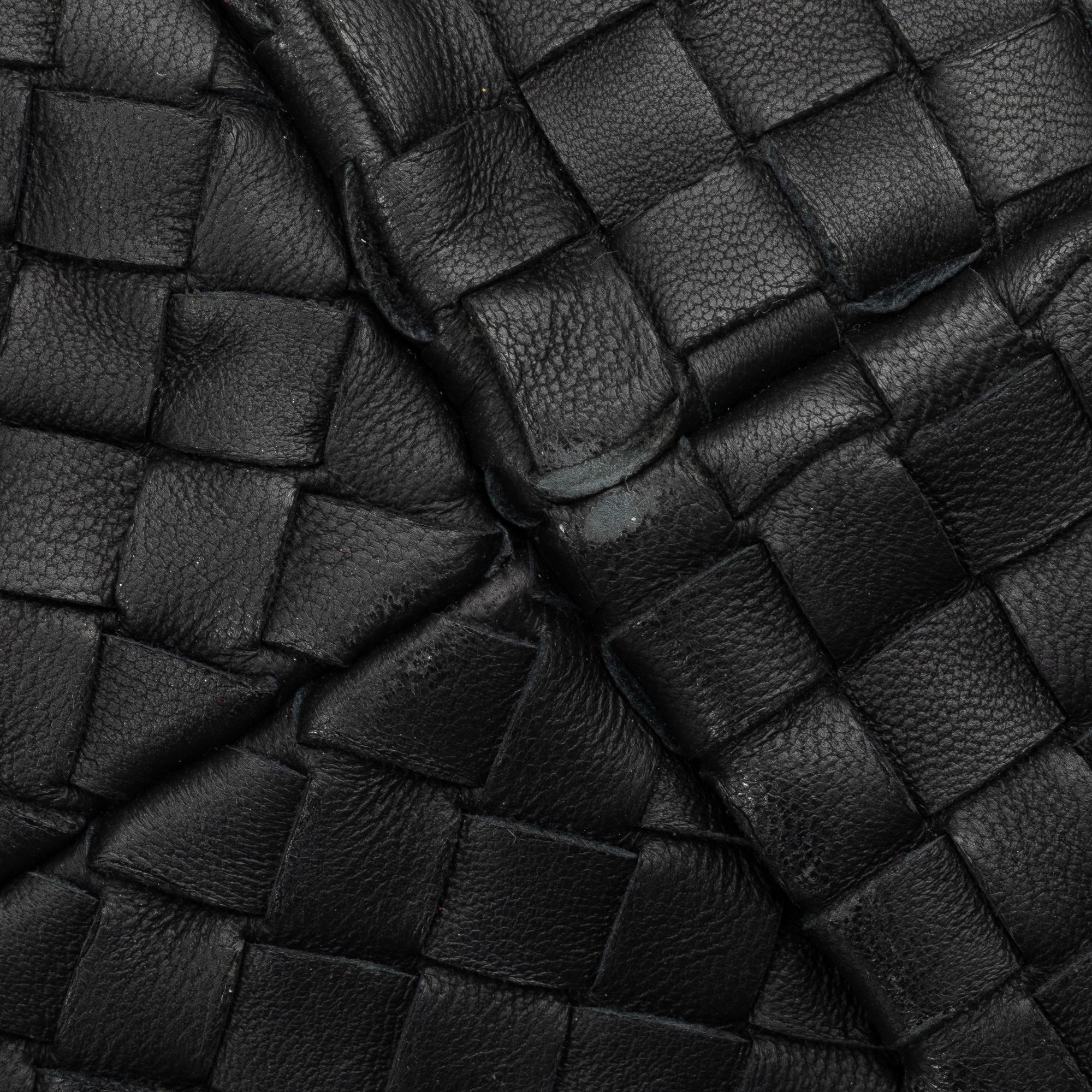 Bottega Veneta Large Intrecciato Capri Tote (SHG-DWth7B)