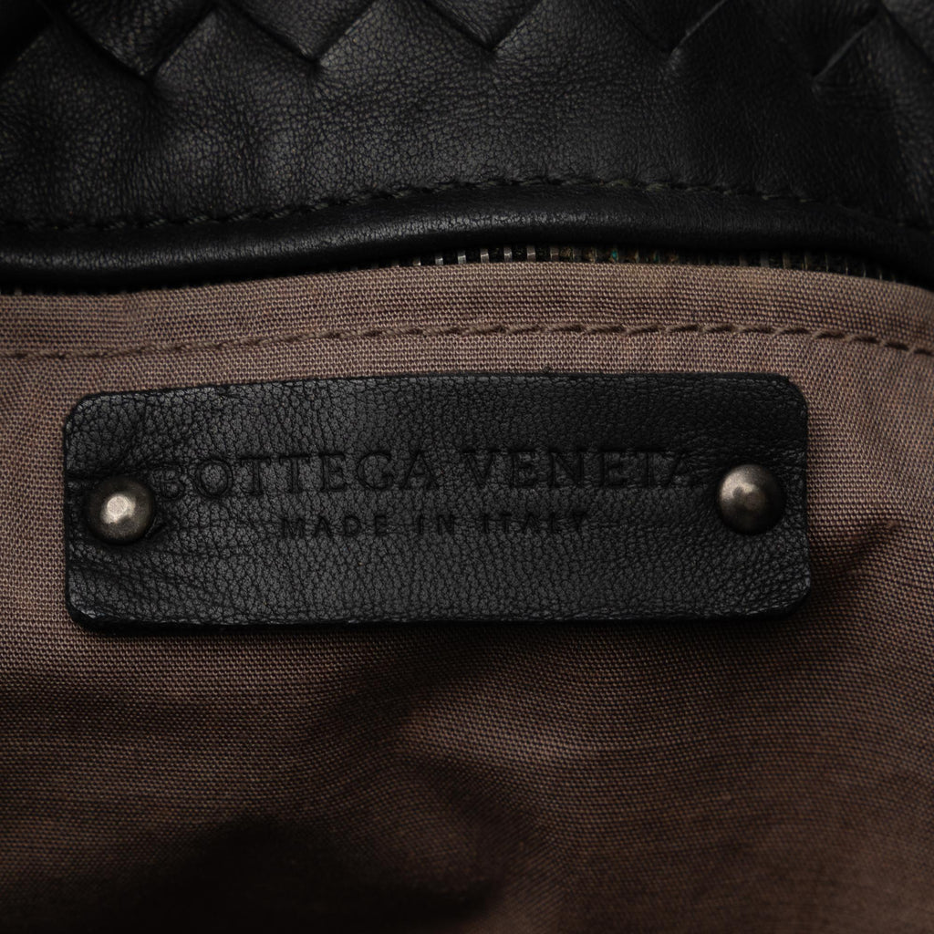 Bottega Veneta Large Intrecciato Capri Tote (SHG-DWth7B)