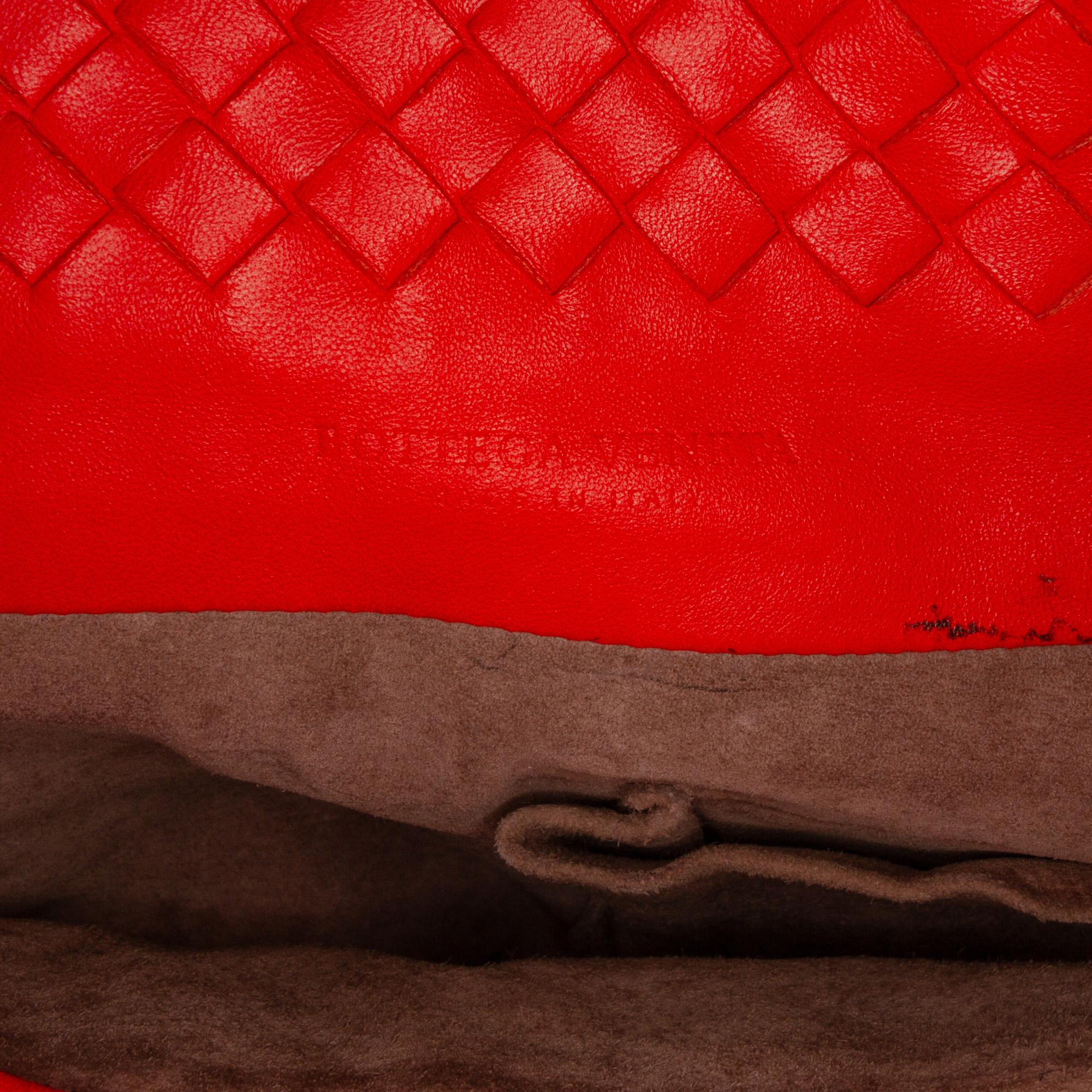 Bottega Veneta Large Intrecciato Cesta Tote Bag (SHG-GrWk33)