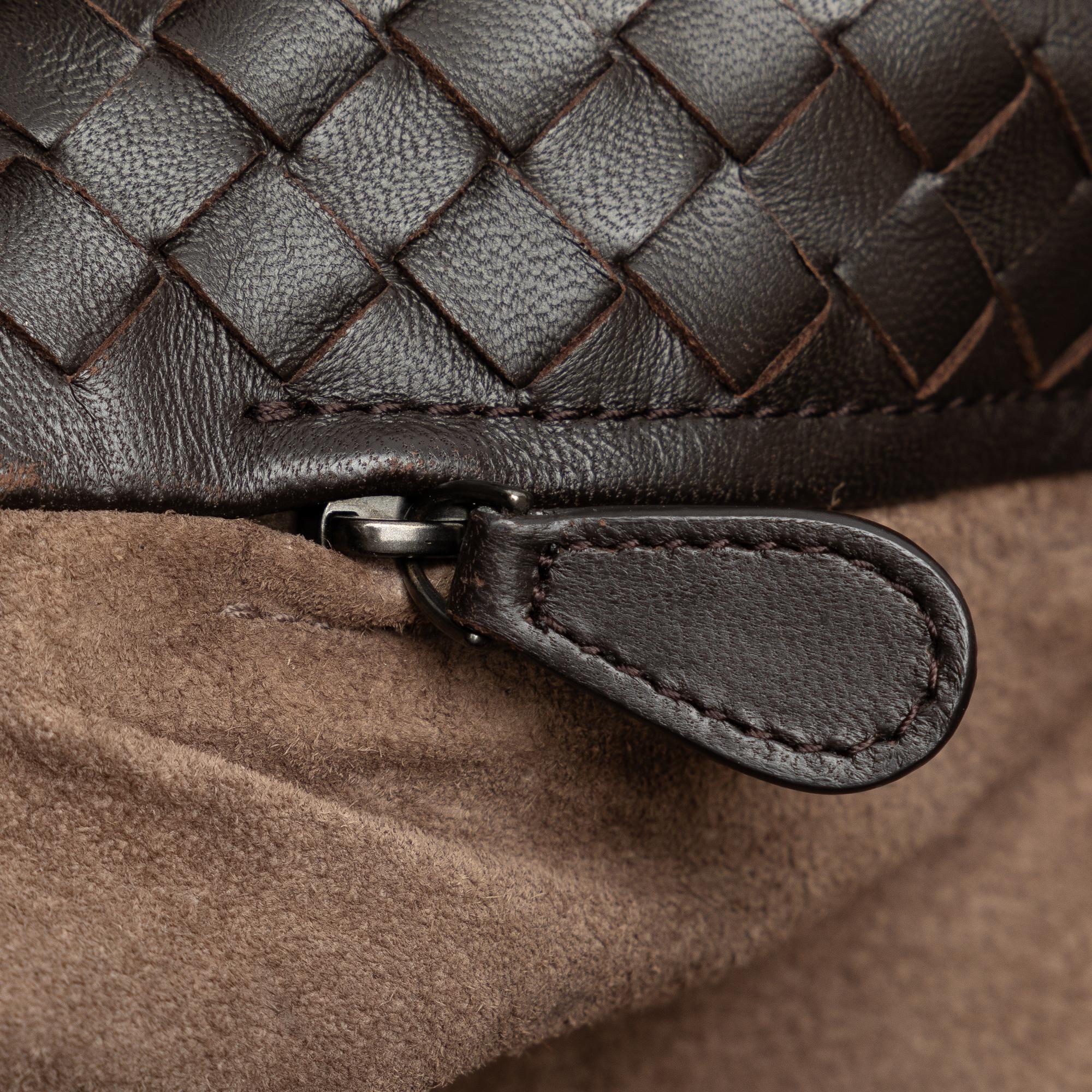 Bottega Veneta Large Intrecciato Cesta Tote Bag (SHG-8KBKHr)