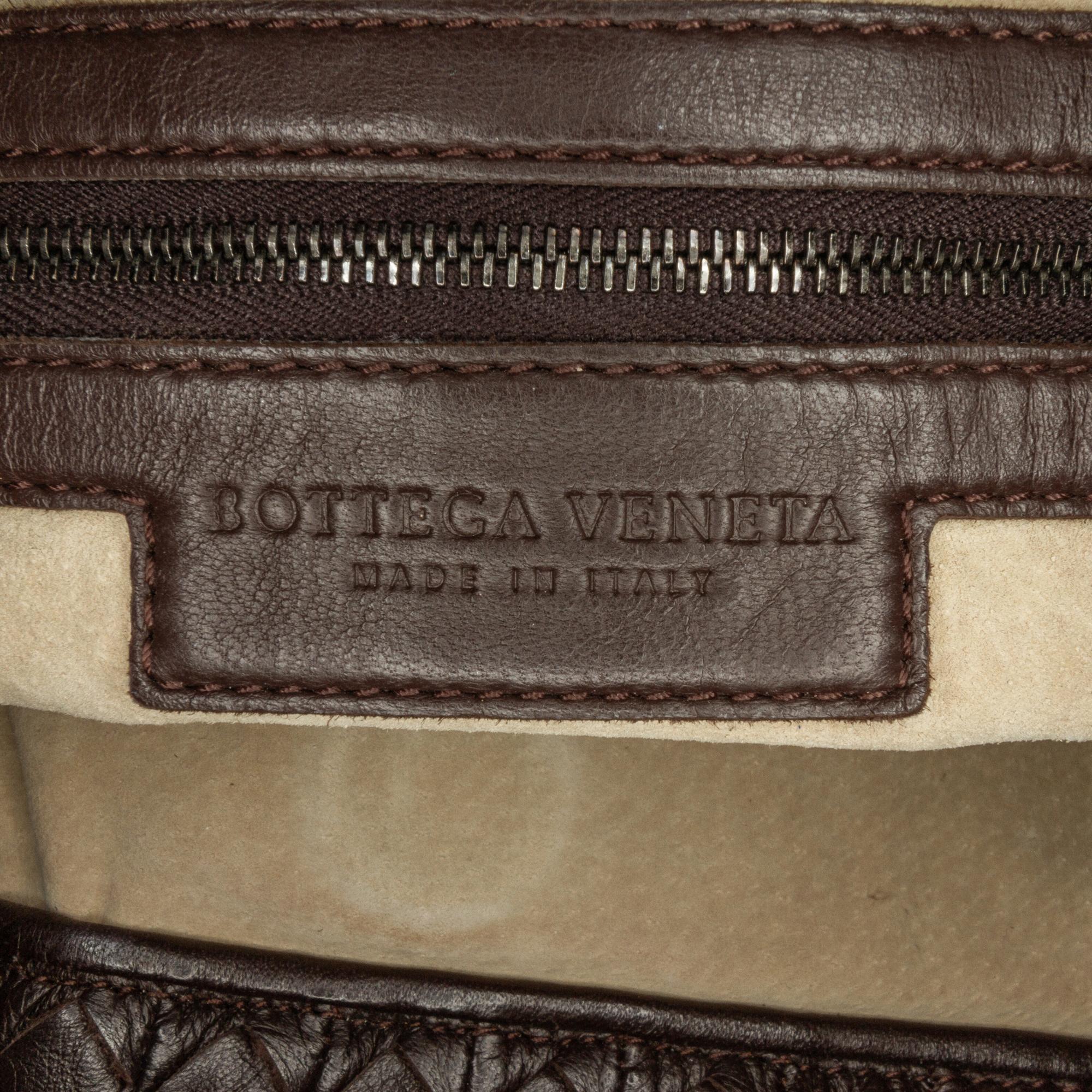 Bottega Veneta Large Intrecciato Nappa Natte Hobo (SHG-E8RHmj)