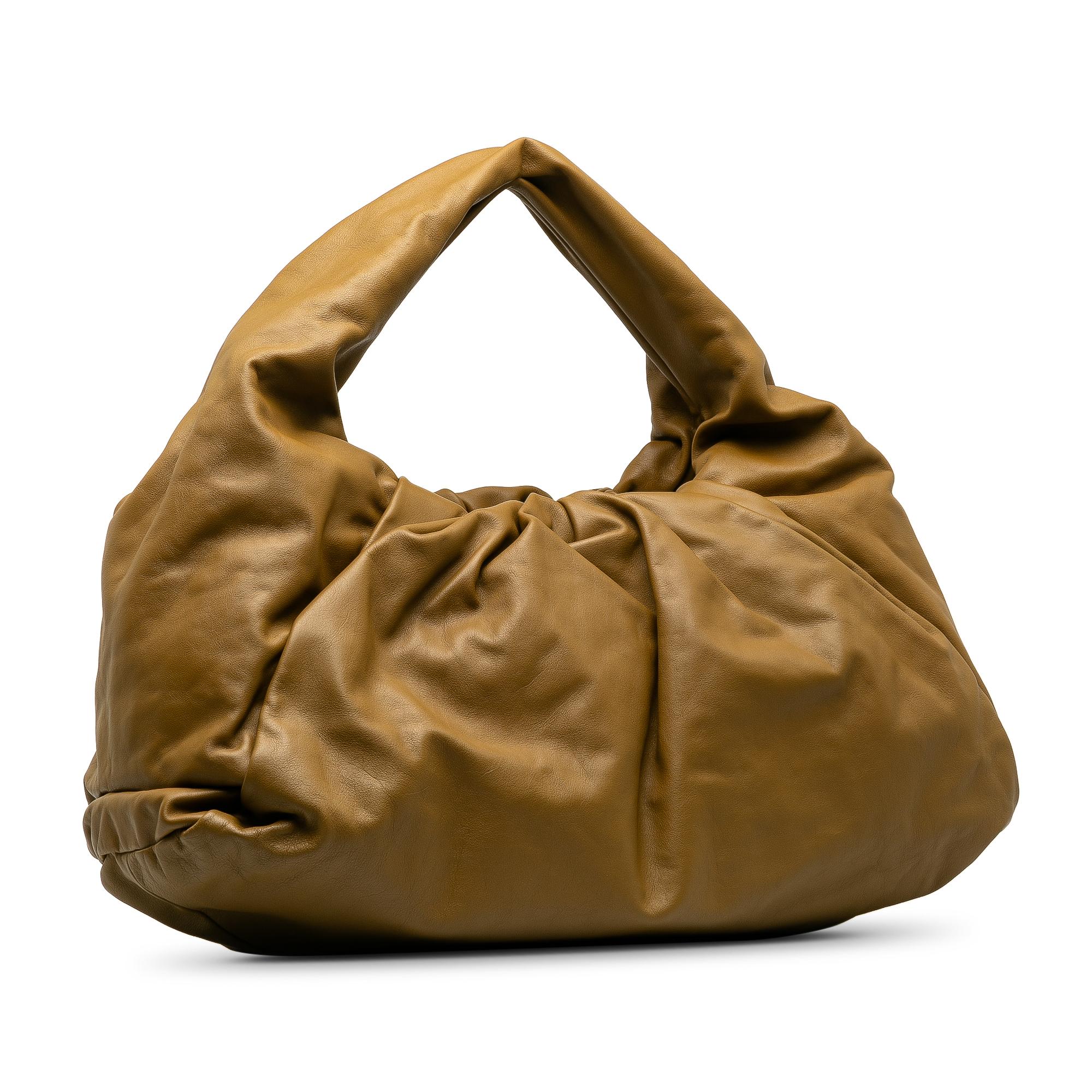 Bottega Veneta Large The Shoulder Pouch (SHG-sdhD23)