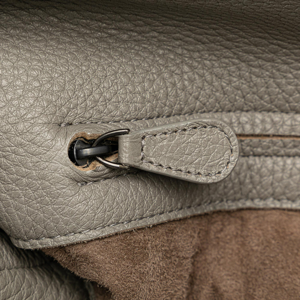 Bottega Veneta Large Washed Cervo Deerskin Hobo (SHG-VeUCjW)