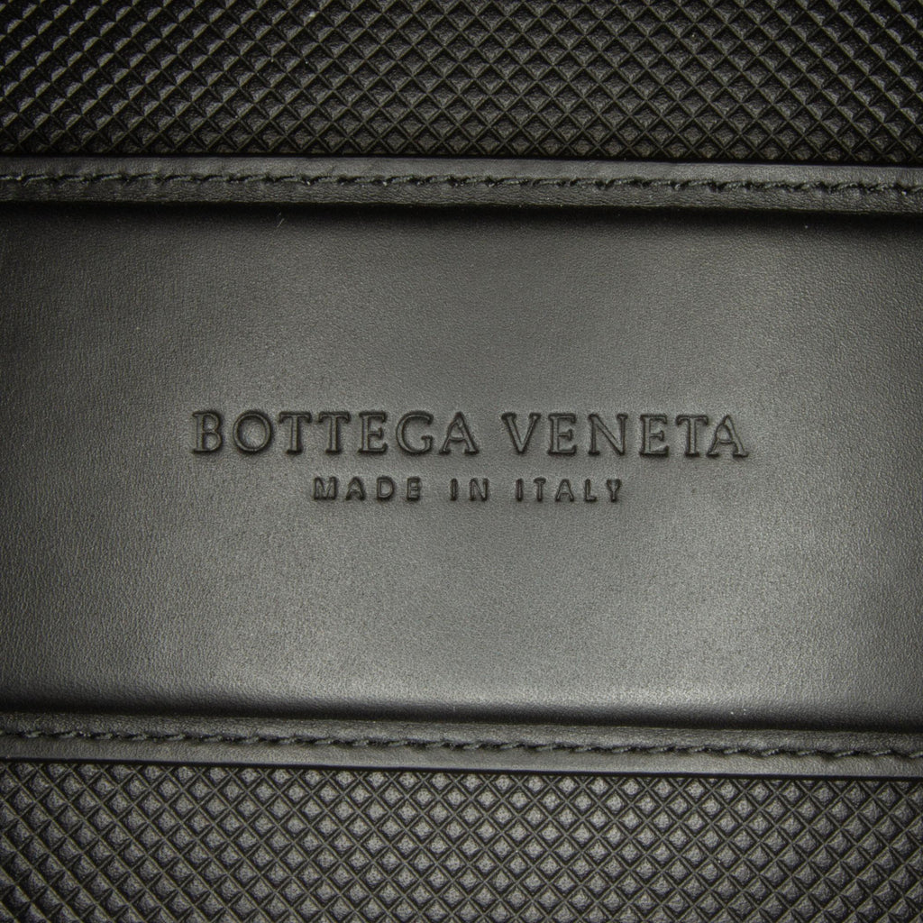 Bottega Veneta Leather Document Holder (SHG-nP837m)