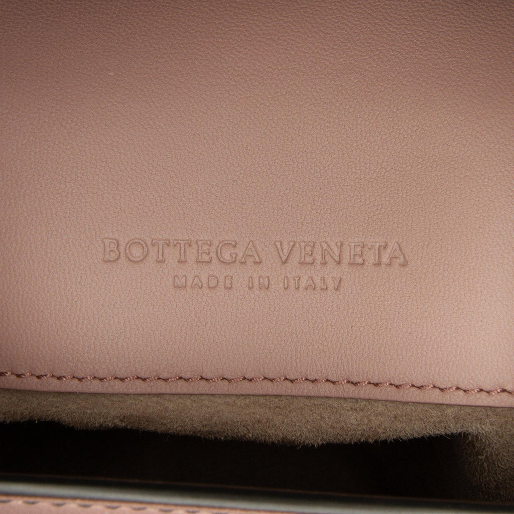 Bottega Veneta Luna Crossbody Bag (SHG-RHiXdf)