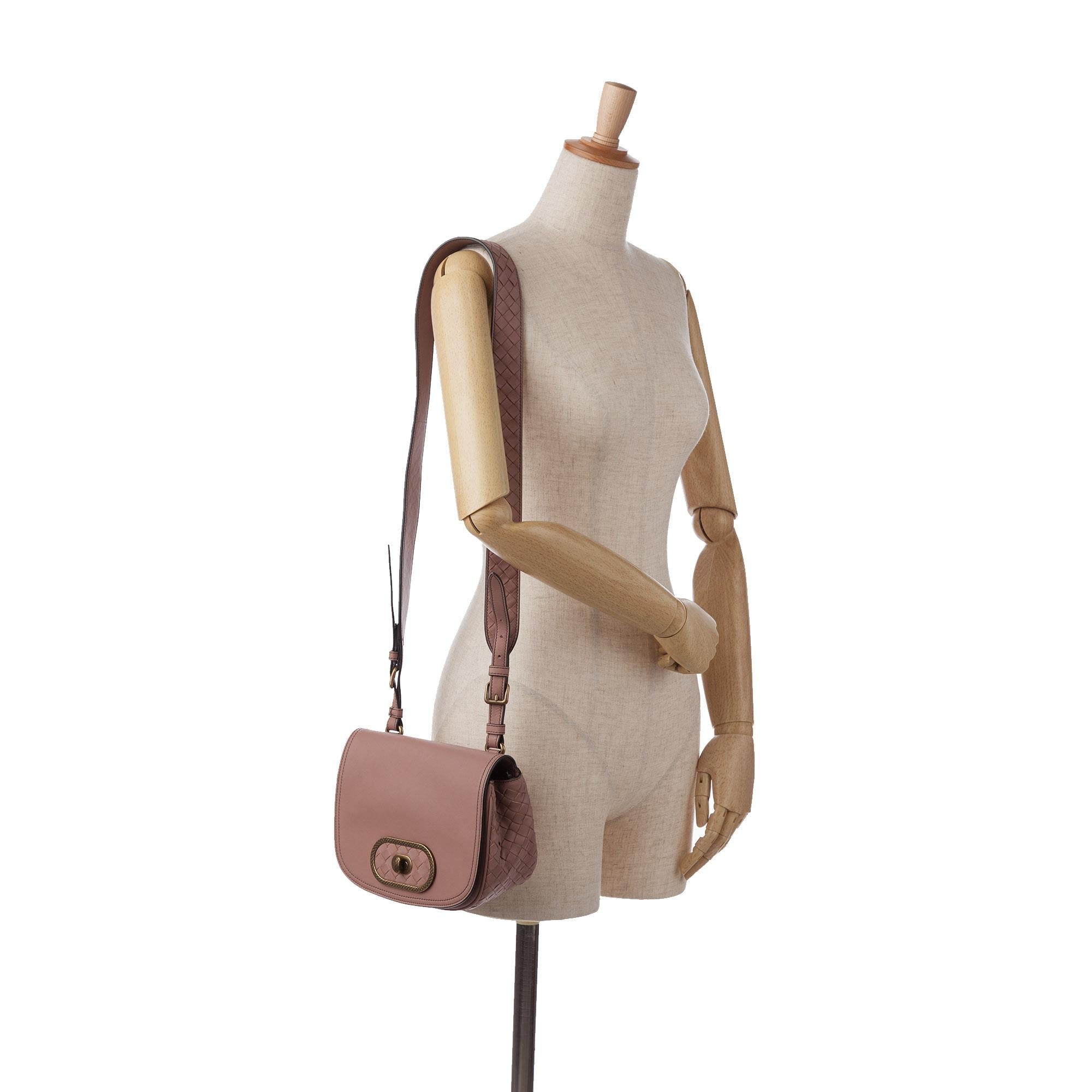 Bottega Veneta Luna Crossbody Bag (SHG-RHiXdf)