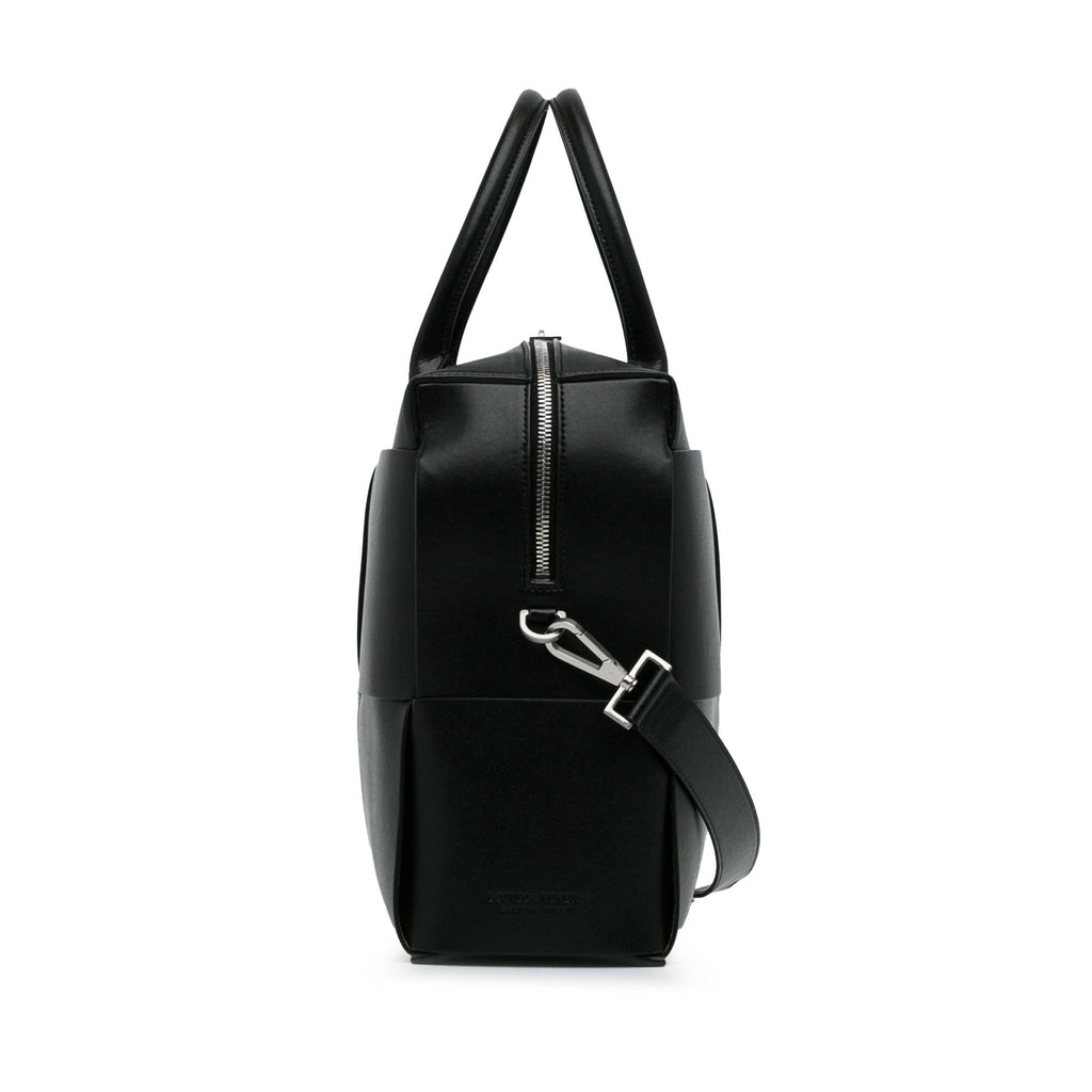 Bottega Veneta Maxi Intrecciato Arco Briefcase (SHG-GSkGKV)
