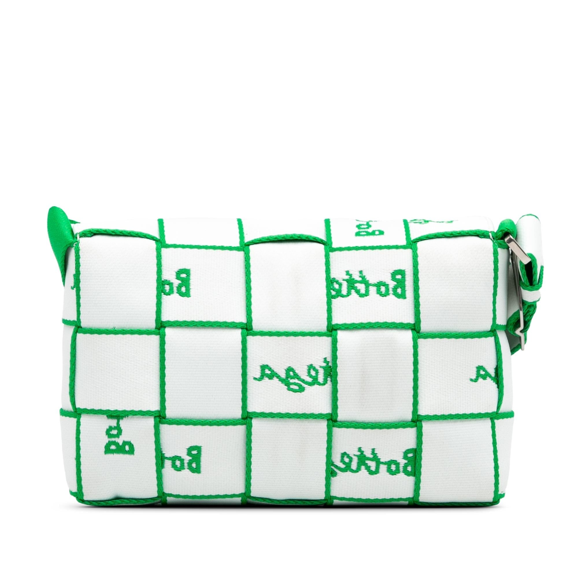 Bottega Veneta Maxi Intrecciato Canvas Webbing Cassette (SHG-RmDDRK)