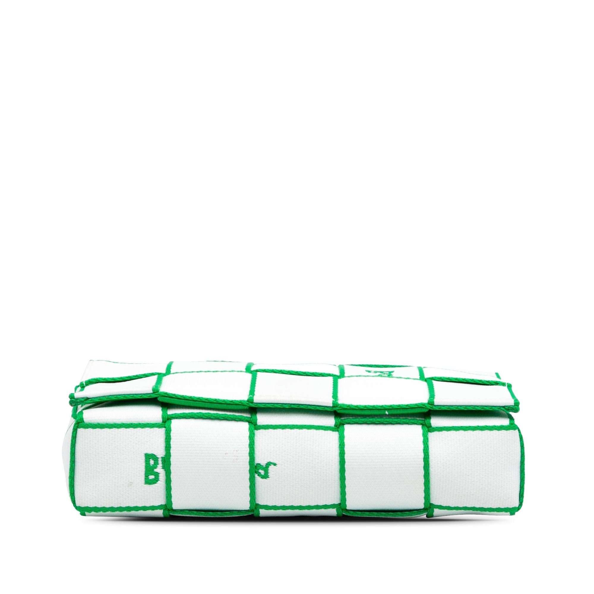 Bottega Veneta Maxi Intrecciato Canvas Webbing Cassette (SHG-RmDDRK)